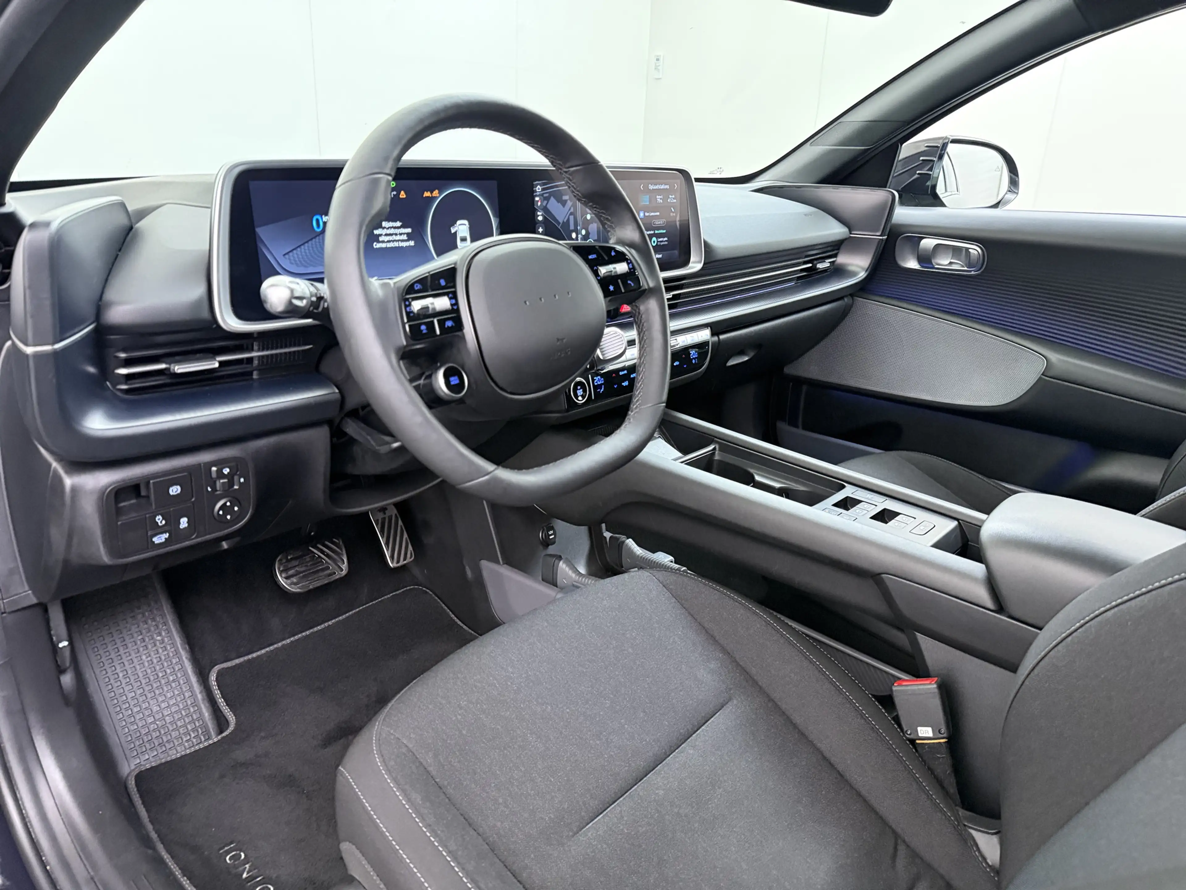 Hyundai IONIQ 6 77.4kWh 229PK Trekhaak SOH 100% Warmtepomp Adap.Cr — photo 10