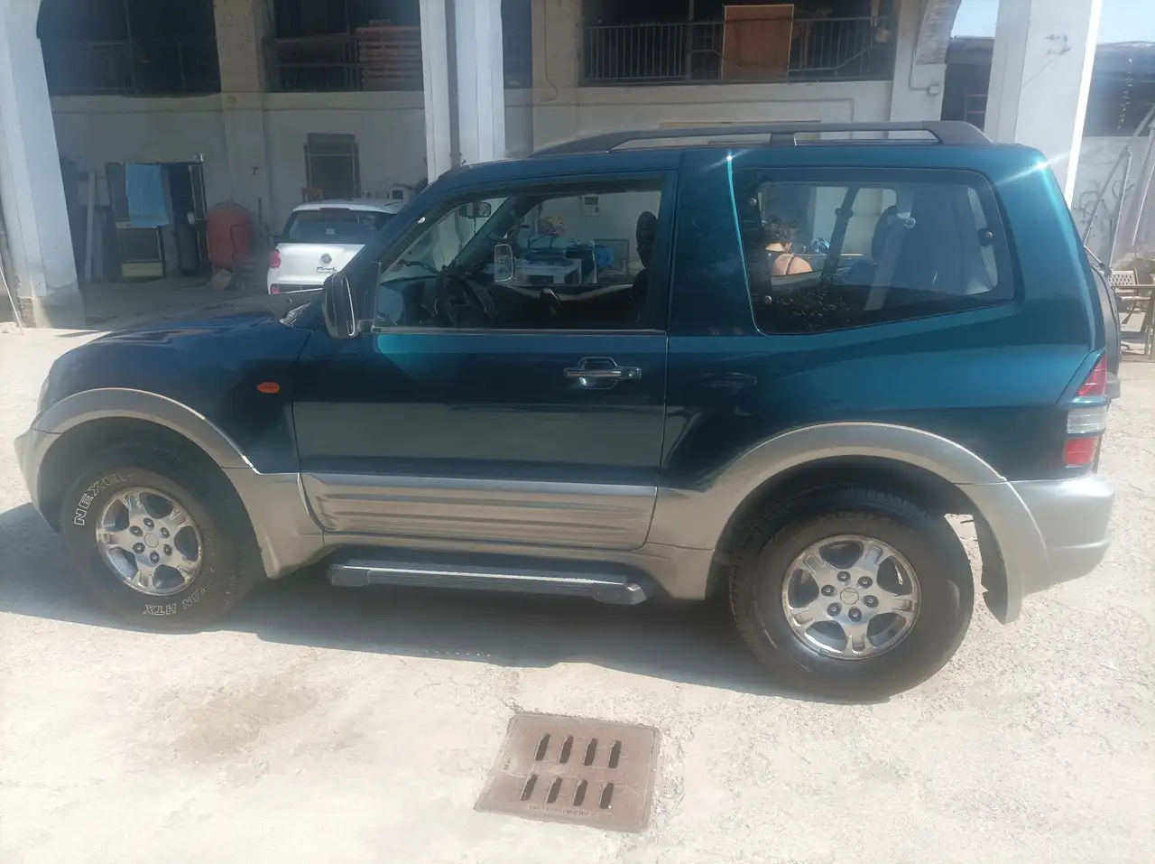 Mitsubishi Pajero Sport pajero v60 tre porte, foto 7