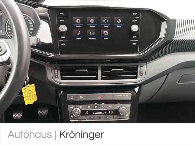 Volkswagen T-Cross view 15