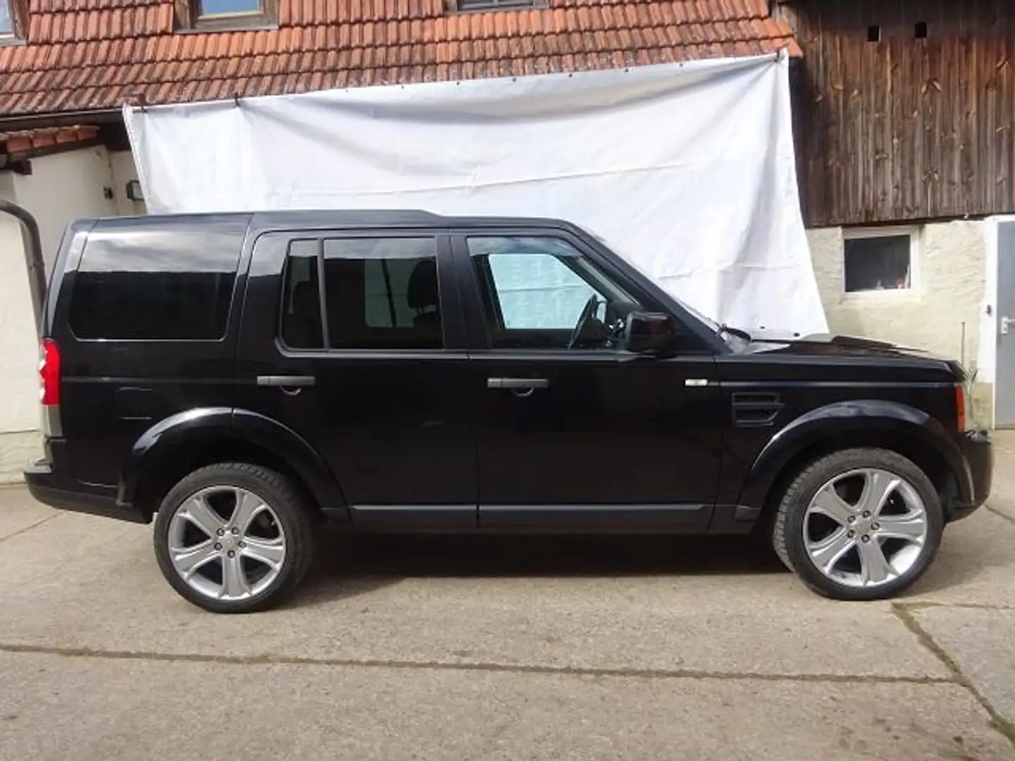 Land Rover Discovery Discovery 4 TD V6  HSE Чорний - 2