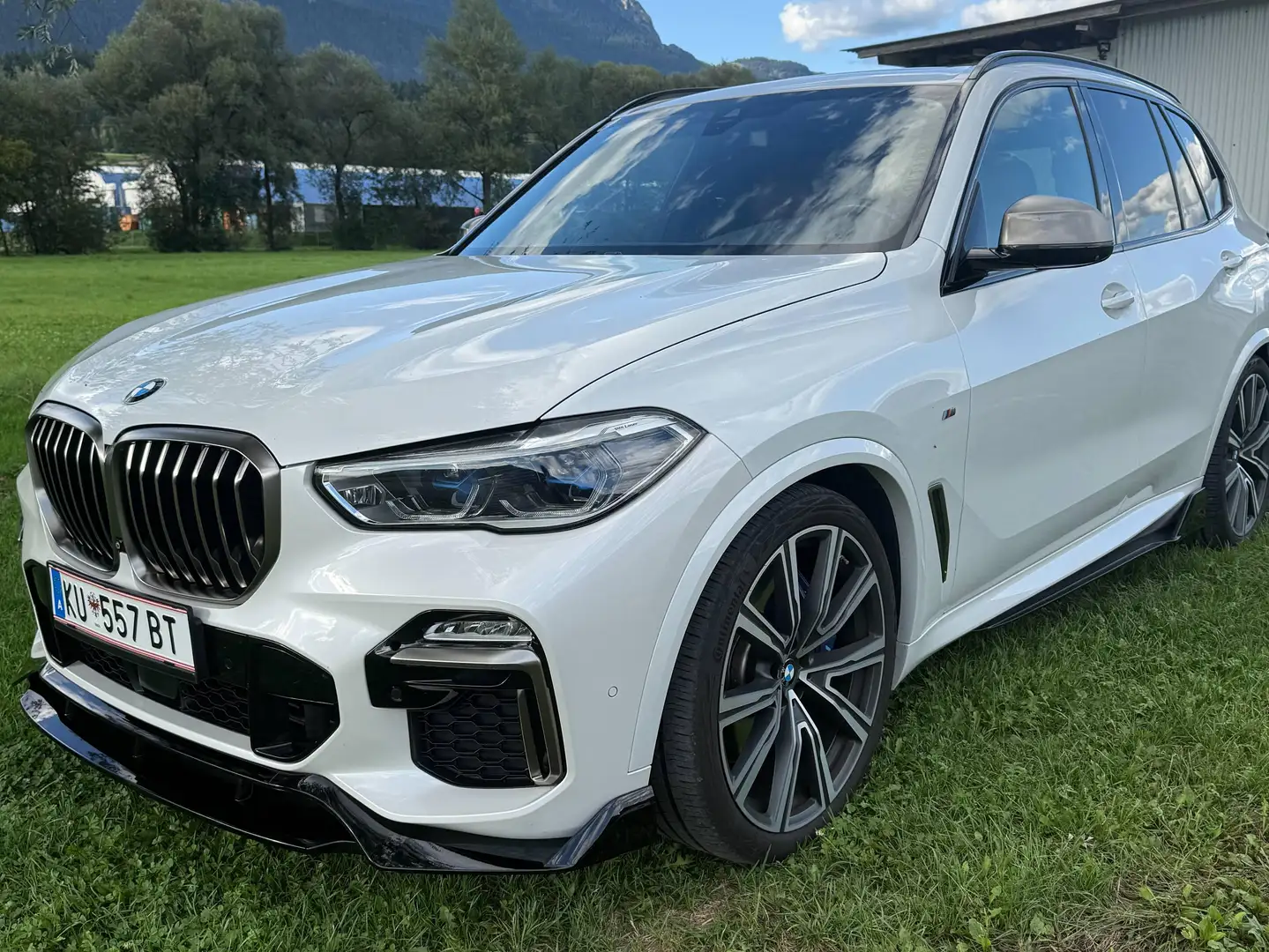 BMW X5 M50D Weiß - 1