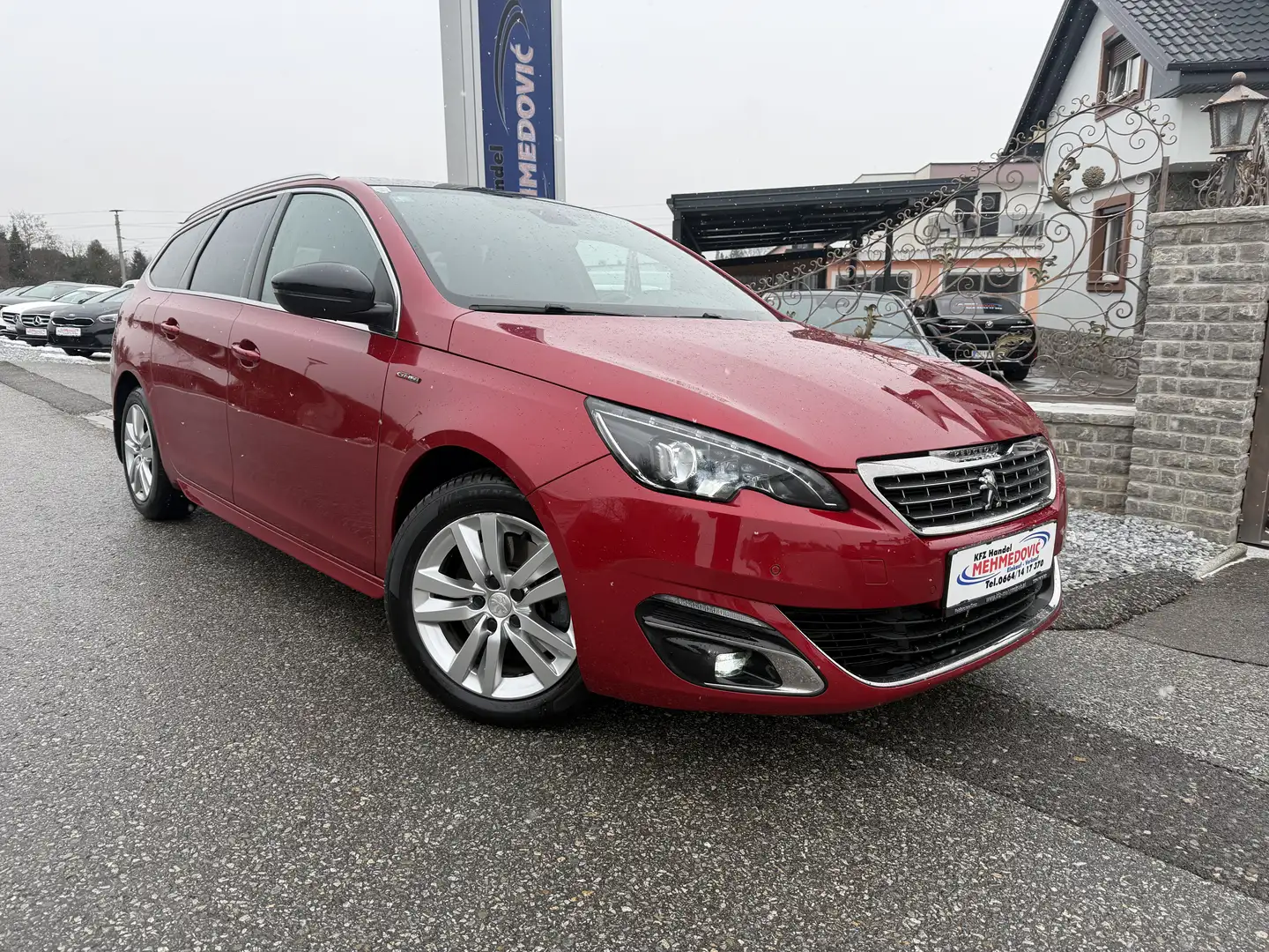 Peugeot 308 SW 2,0 BlueHDi 150 S&S GT Line Aut. Rouge - 2