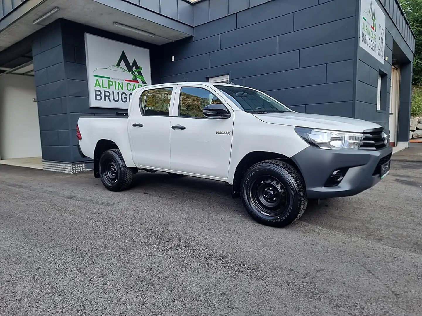 Toyota Hilux DK Country 4WD 2,8 D-4D**AHK-3200Kg**Garantie** Weiß - 1