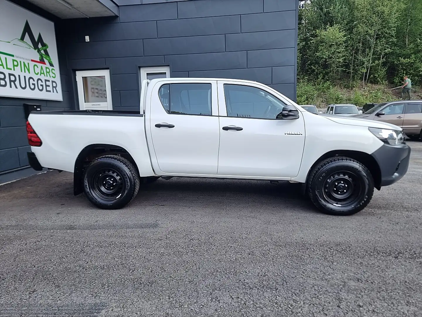 Toyota Hilux DK Country 4WD 2,8 D-4D**AHK-3200Kg**Garantie** Weiß - 2