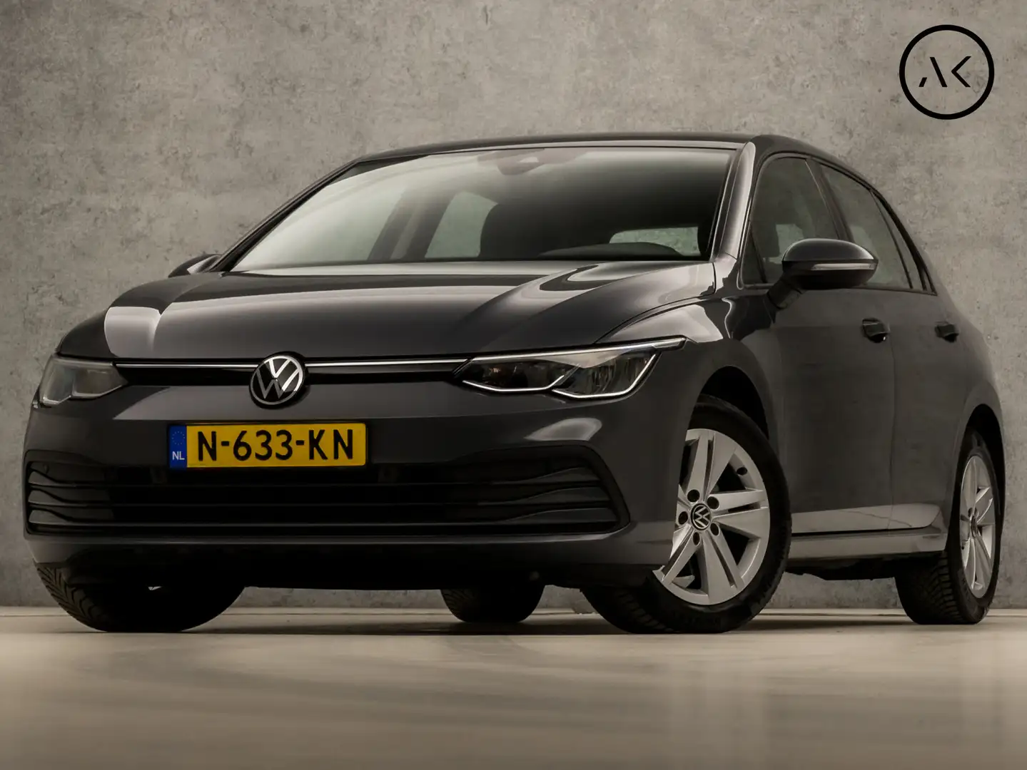 Volkswagen Golf 1.0 eTSI Sport Automaat (APPLE CARPLAY, GROOT NAVI Grijs - 1