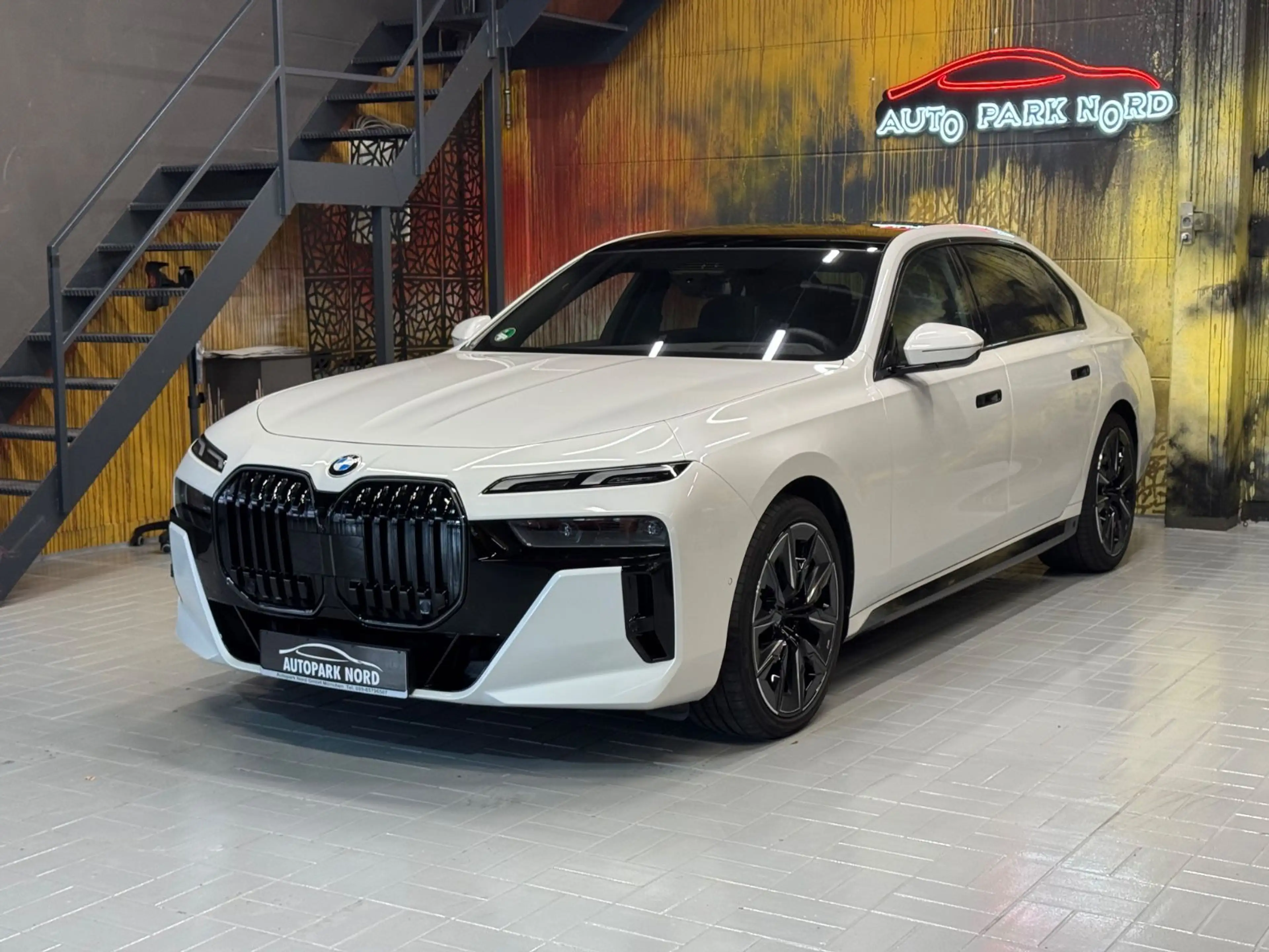 BMW 740 d xD M Sport Pro HUD~BELÜFT~STANDH~SKY LOUNGE — photo 3