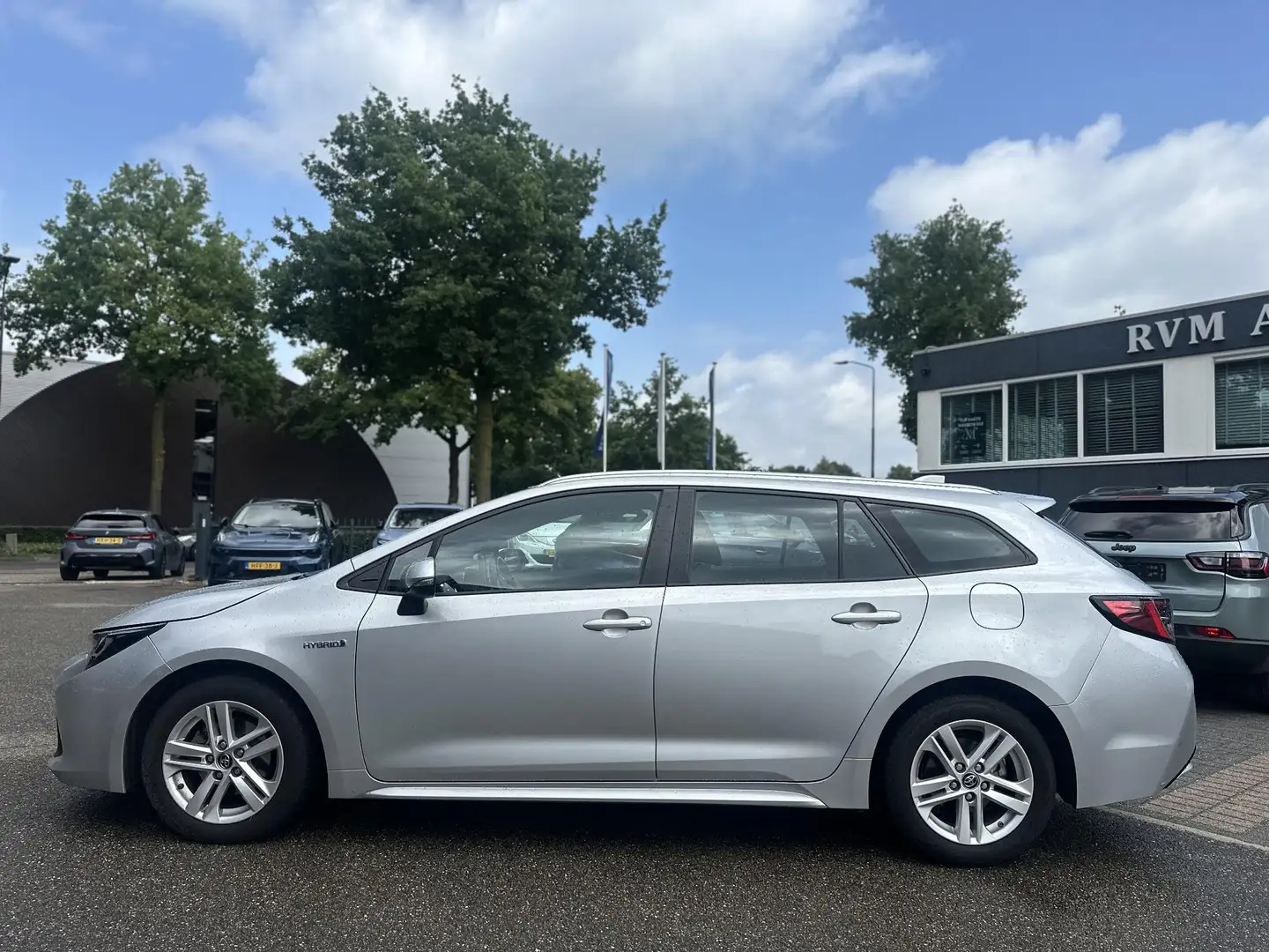 Toyota Corolla Touring Sports 1.8 Hybrid Active ORIG. NL. NAP KM. Grijs - 2