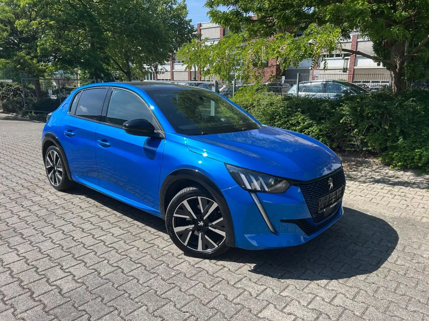 Peugeot 208 Allure GT Line Panorama Navi Azul - 2