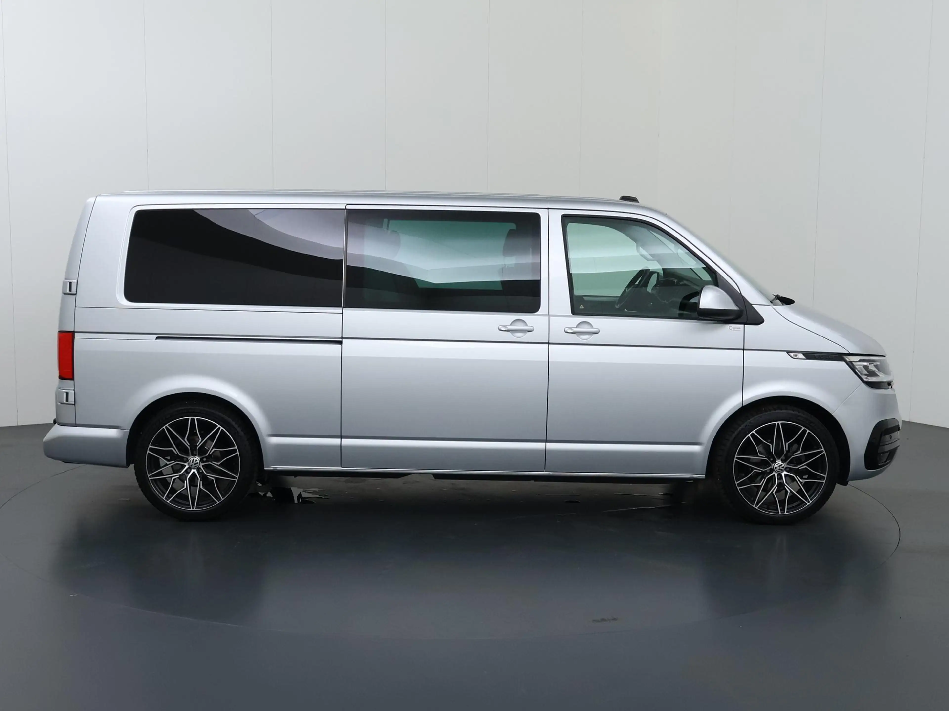 Volkswagen T6.1 Transporter 2.0 TDI | 7-DSG | 4-MOTION | DUBBEL CABINE | BULLI — photo 6