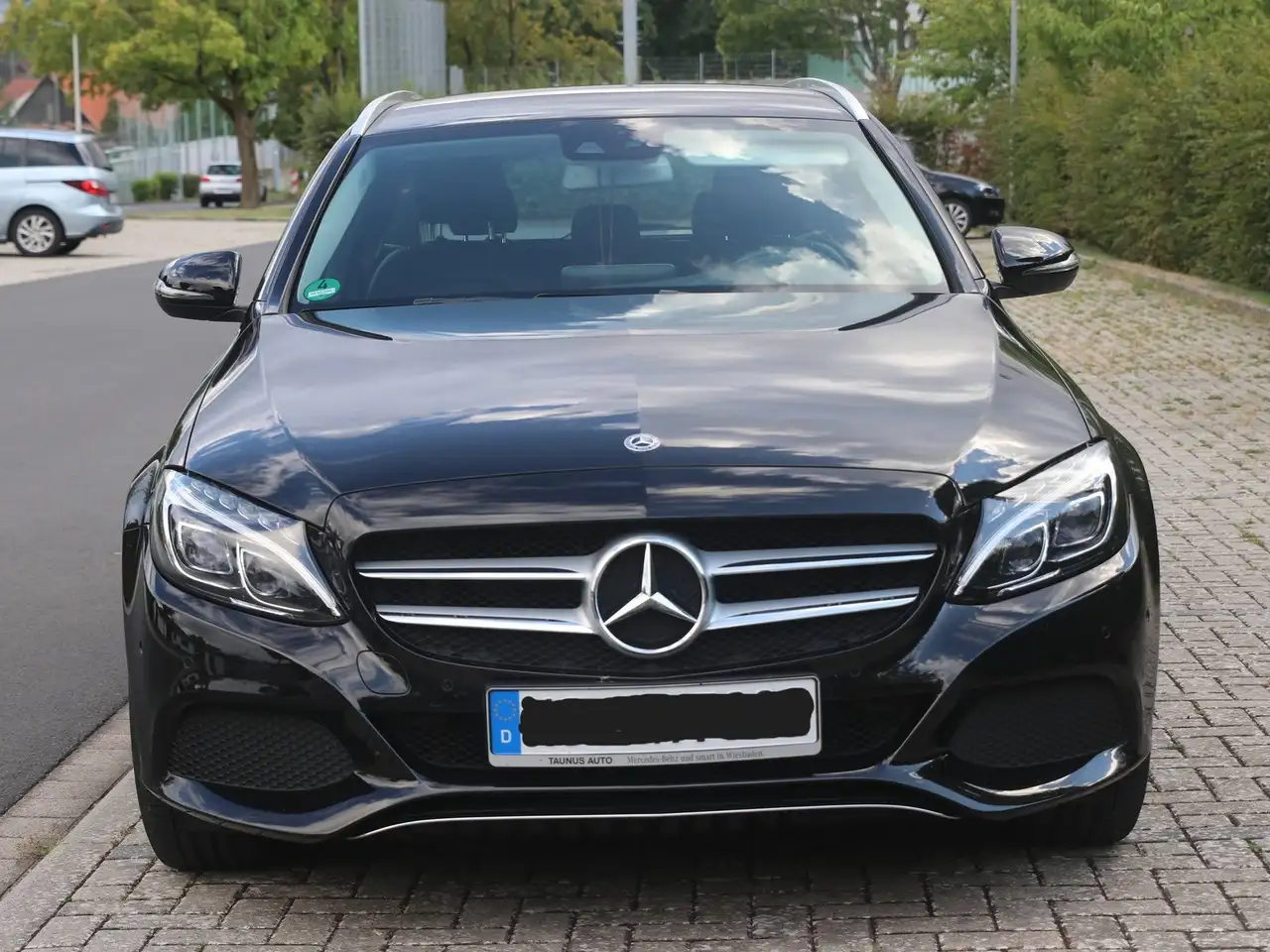 Mercedes-Benz C 220