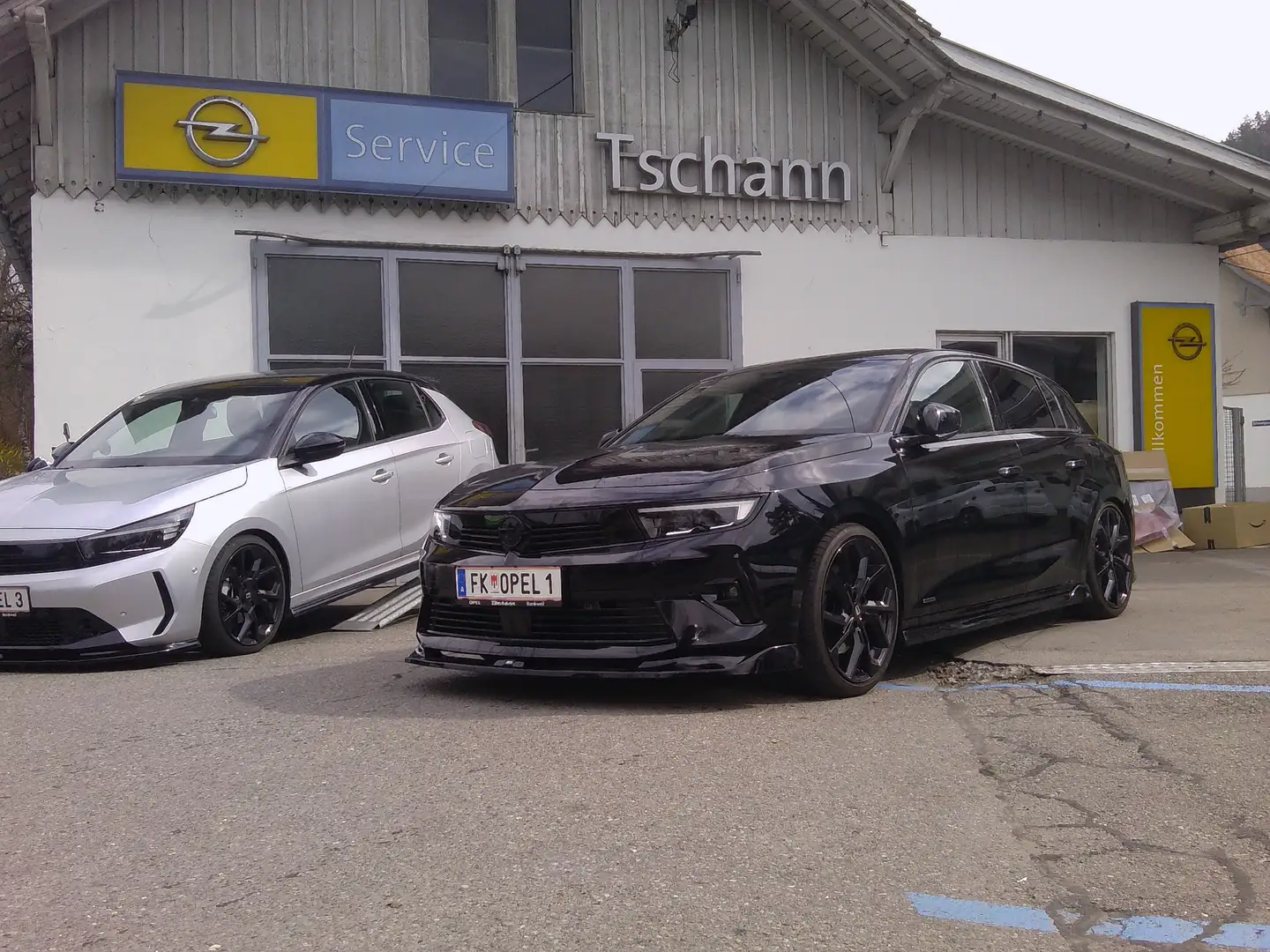 Opel Astra GS Line Plug-in-Hybrid BITTER TUNING Schwarz - 2