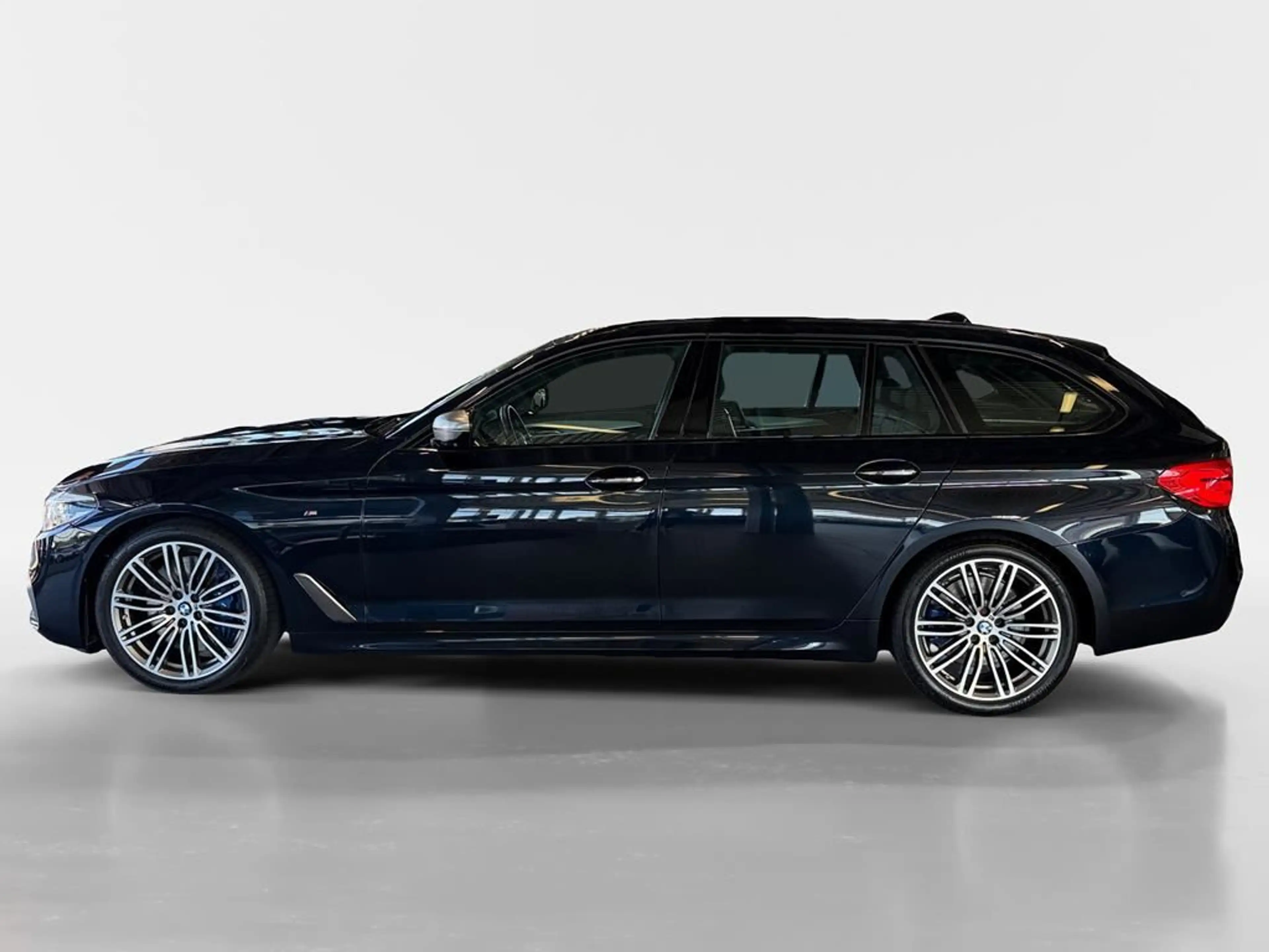 BMW M550 M Sport — photo 4