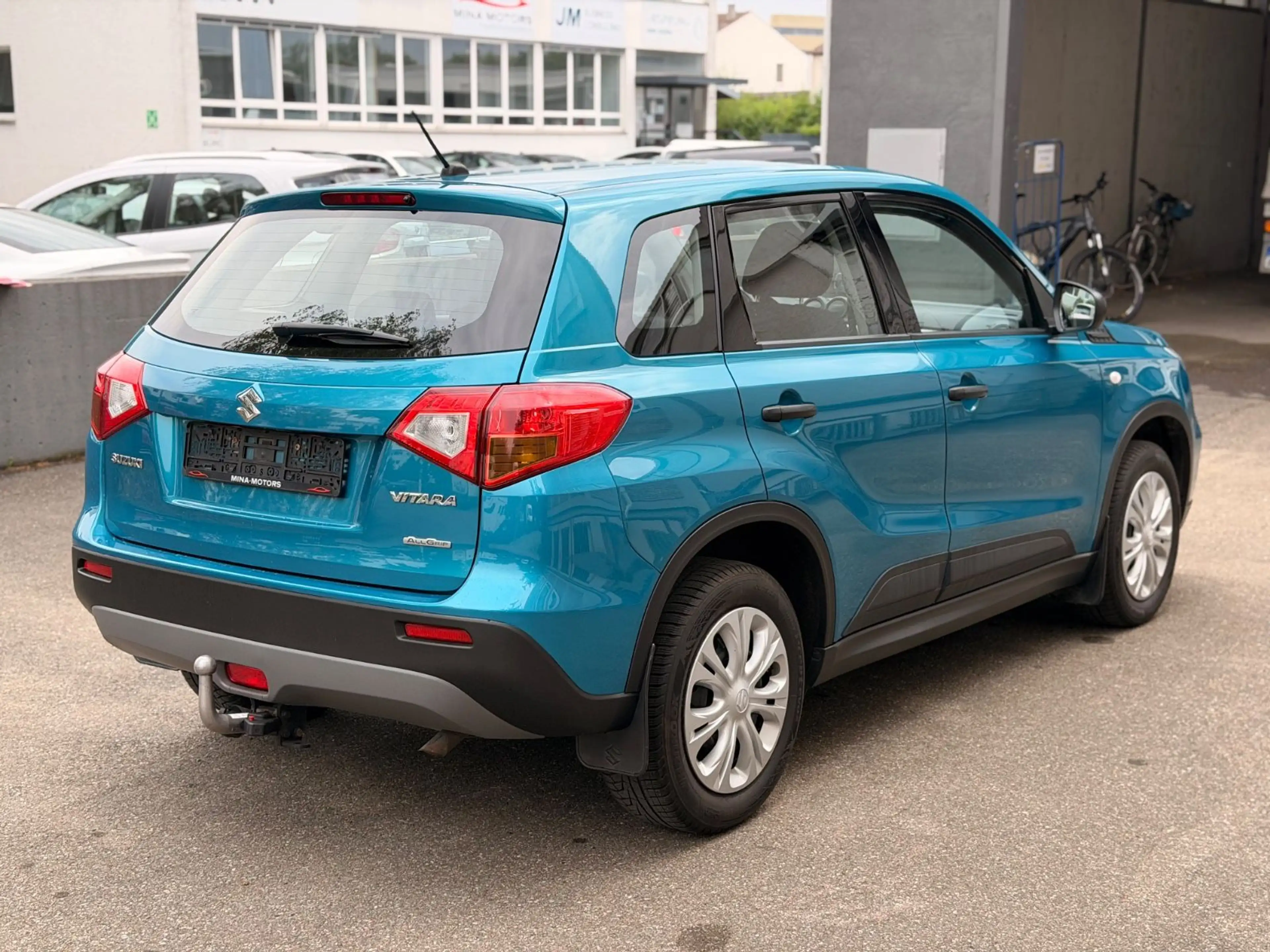 Suzuki Vitara 1.6 4x4 SHZ Kamera Abstandtemp. AHK — photo 4