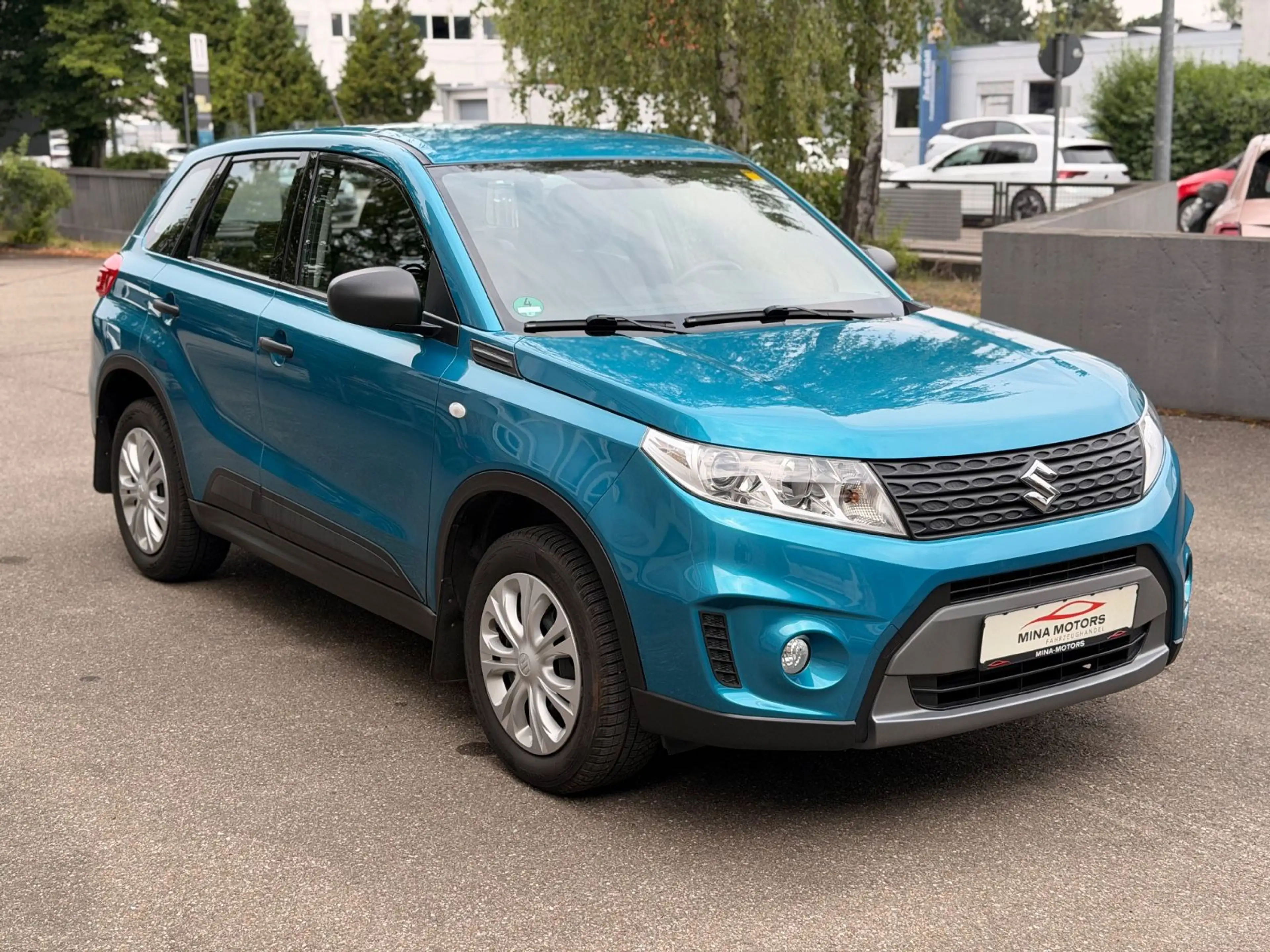 Suzuki Vitara 1.6 4x4 SHZ Kamera Abstandtemp. AHK — photo 3