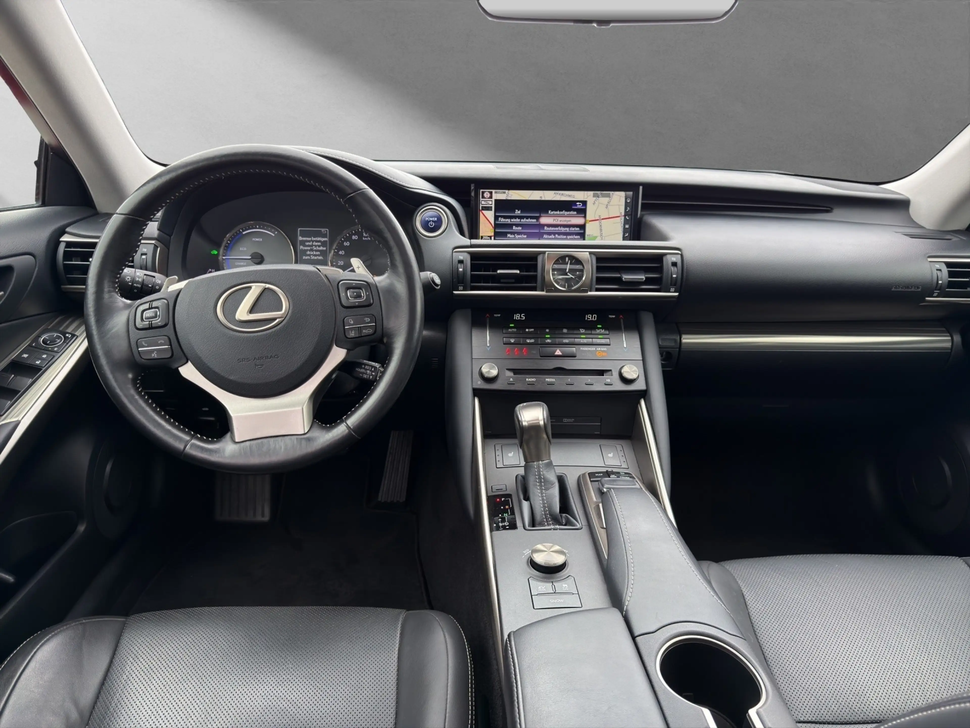 Lexus IS 300 h Executive SHZ*Kamera*Navi*PDC* — photo 13