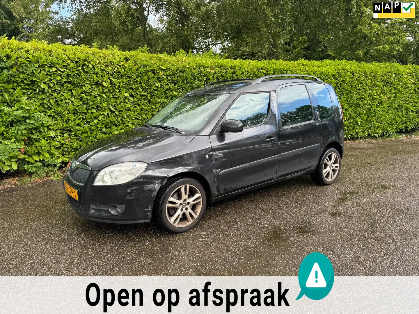Skoda Roomster 1.6-16V Dynamic | Automaat | Zie Foto's Negru - 1