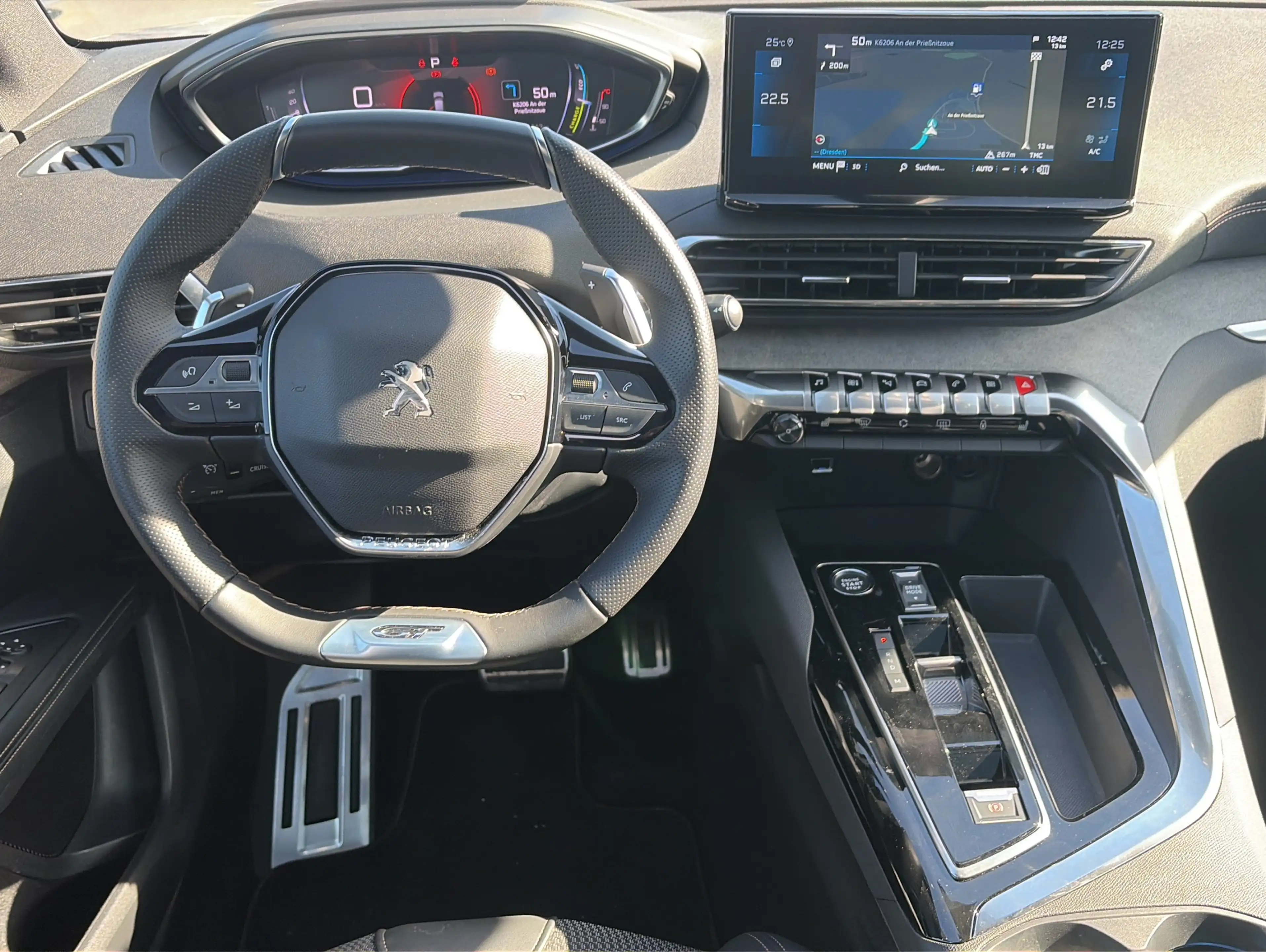 Peugeot 3008 Hybrid 136e-DSC6 GT*Pano*Navi*LED*ACC*Kamera — photo 8