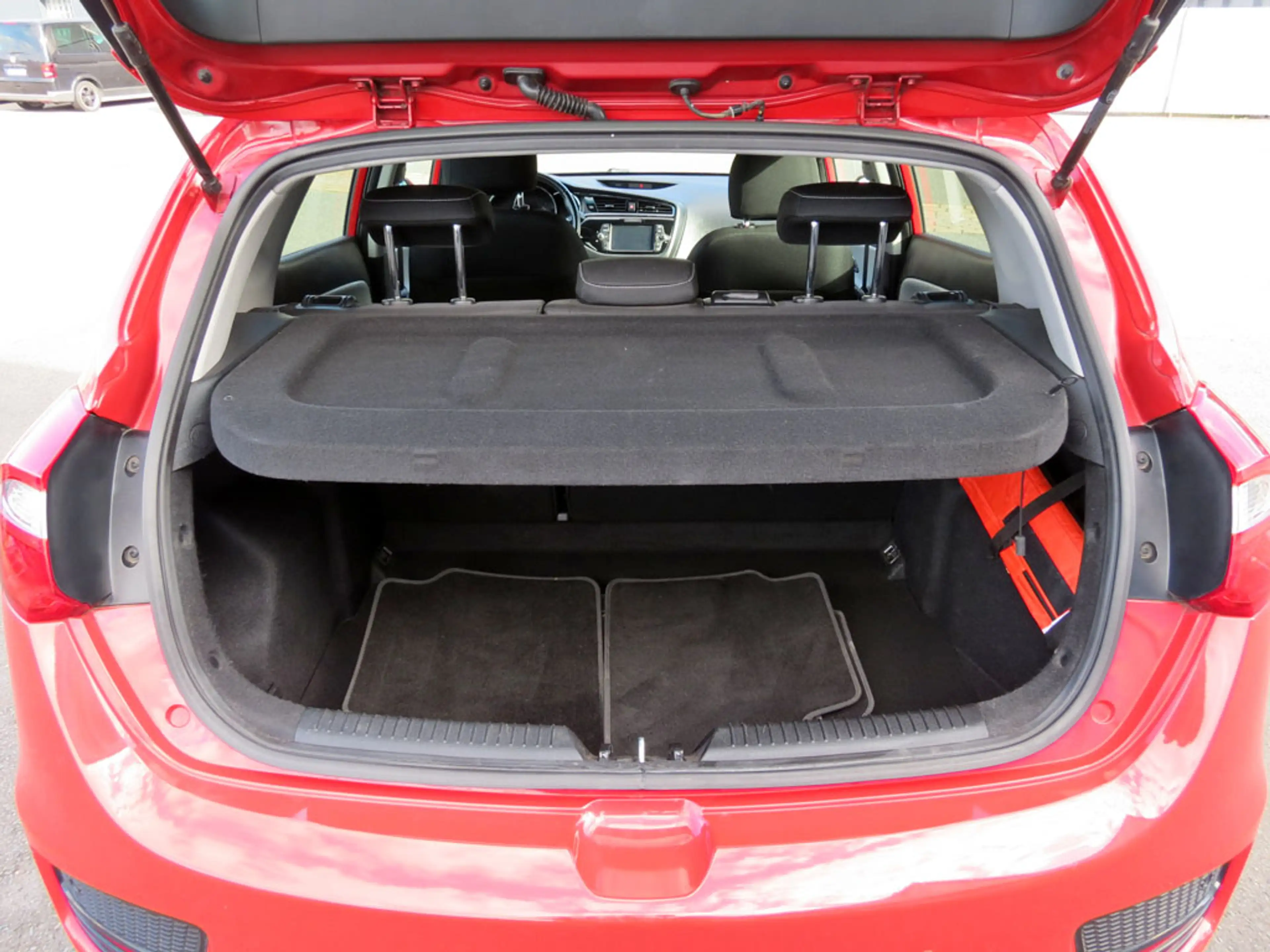 Kia Ceed / cee'd Dream Team ISG Navi Kamera — photo 13