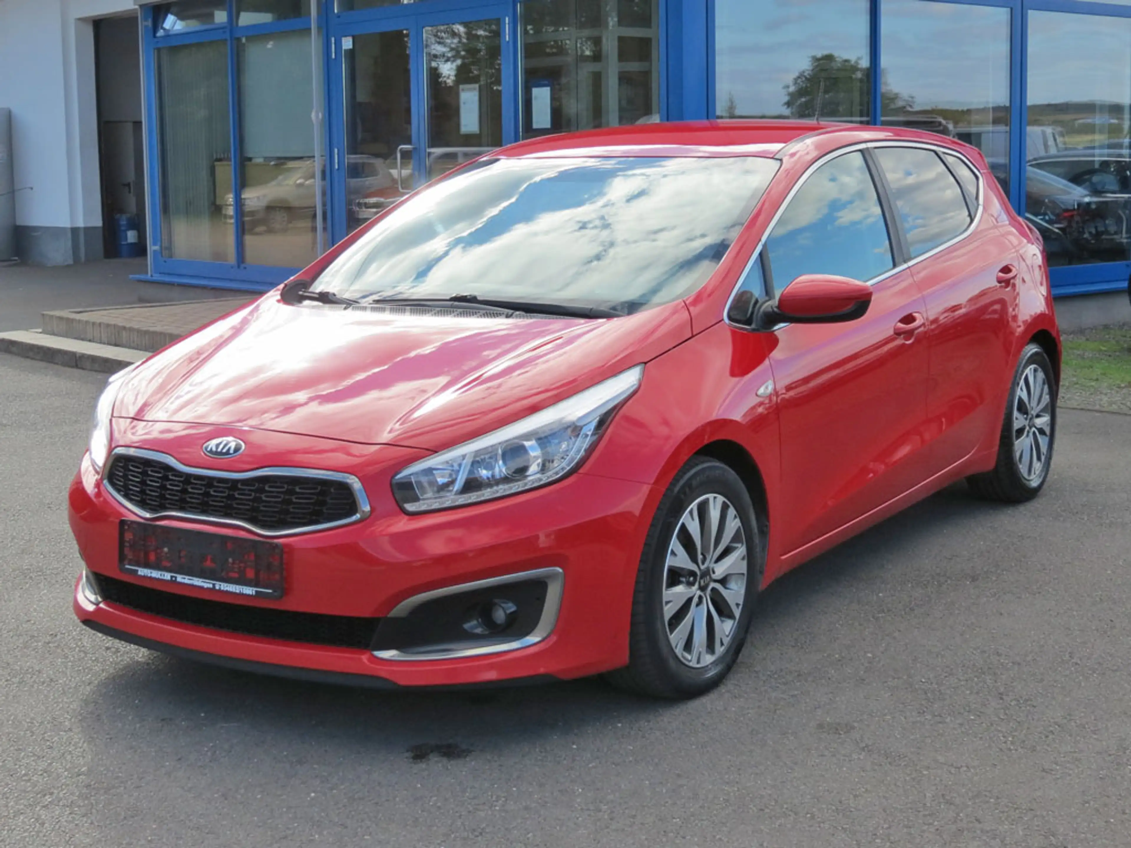Kia Ceed / cee'd Dream Team ISG Navi Kamera — photo 14