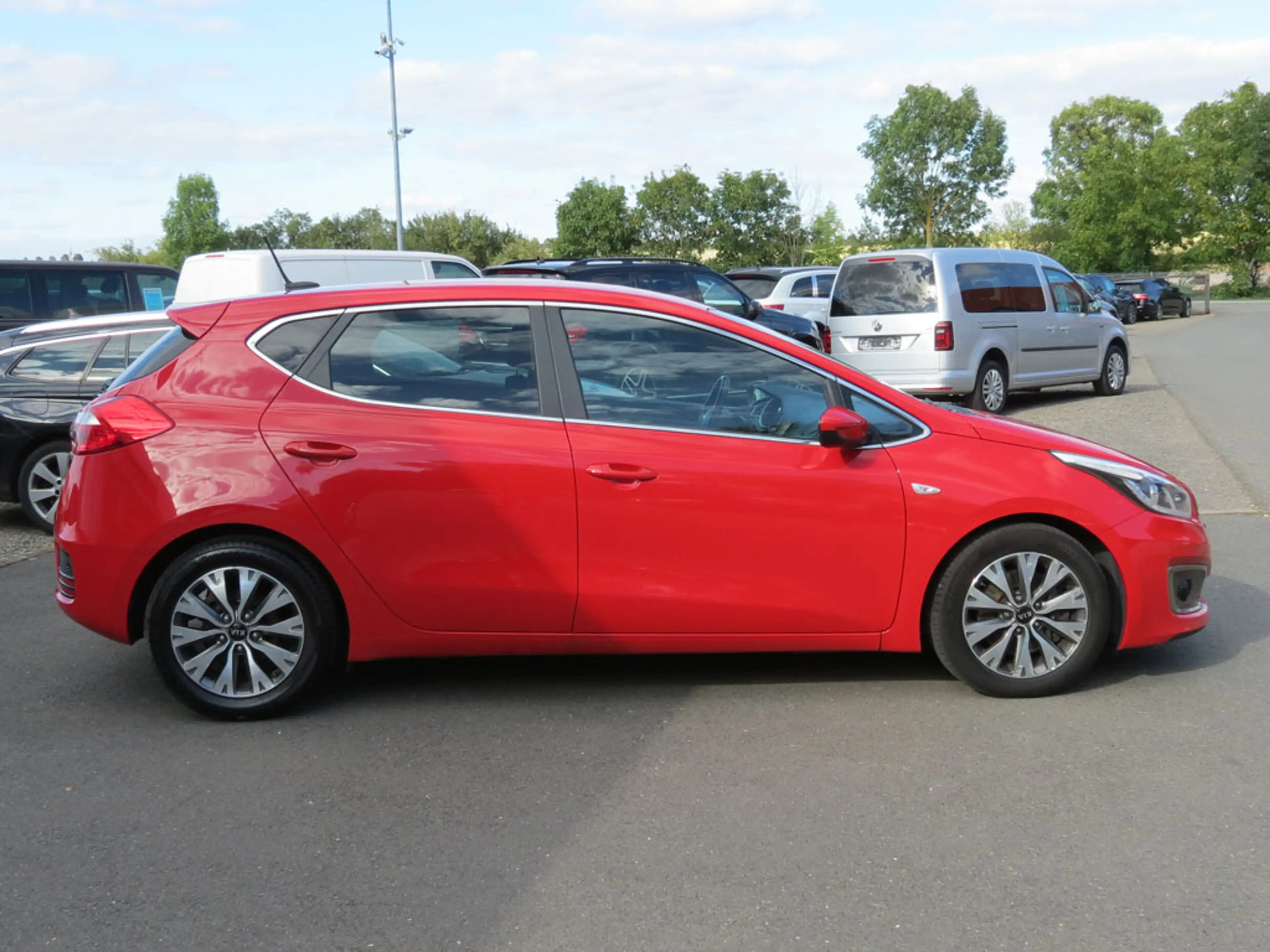 Kia Ceed / cee'd Dream Team ISG Navi Kamera — photo 3