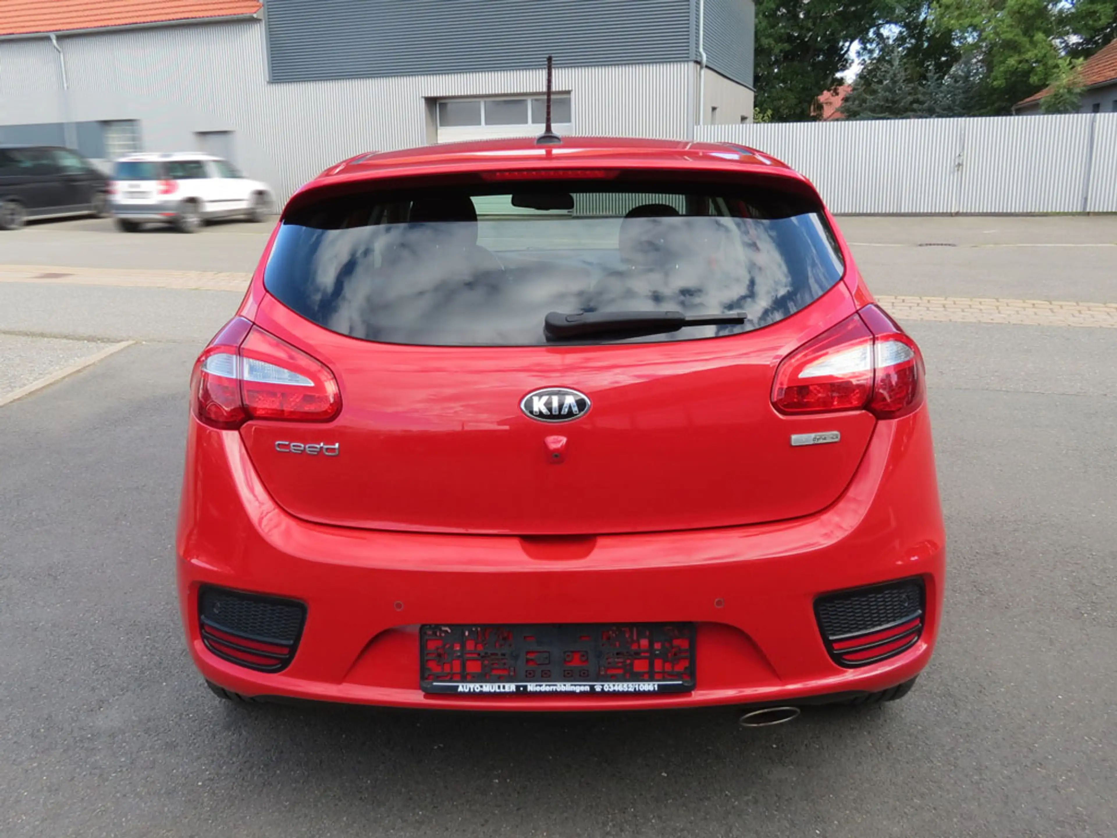 Kia Ceed / cee'd Dream Team ISG Navi Kamera — photo 6