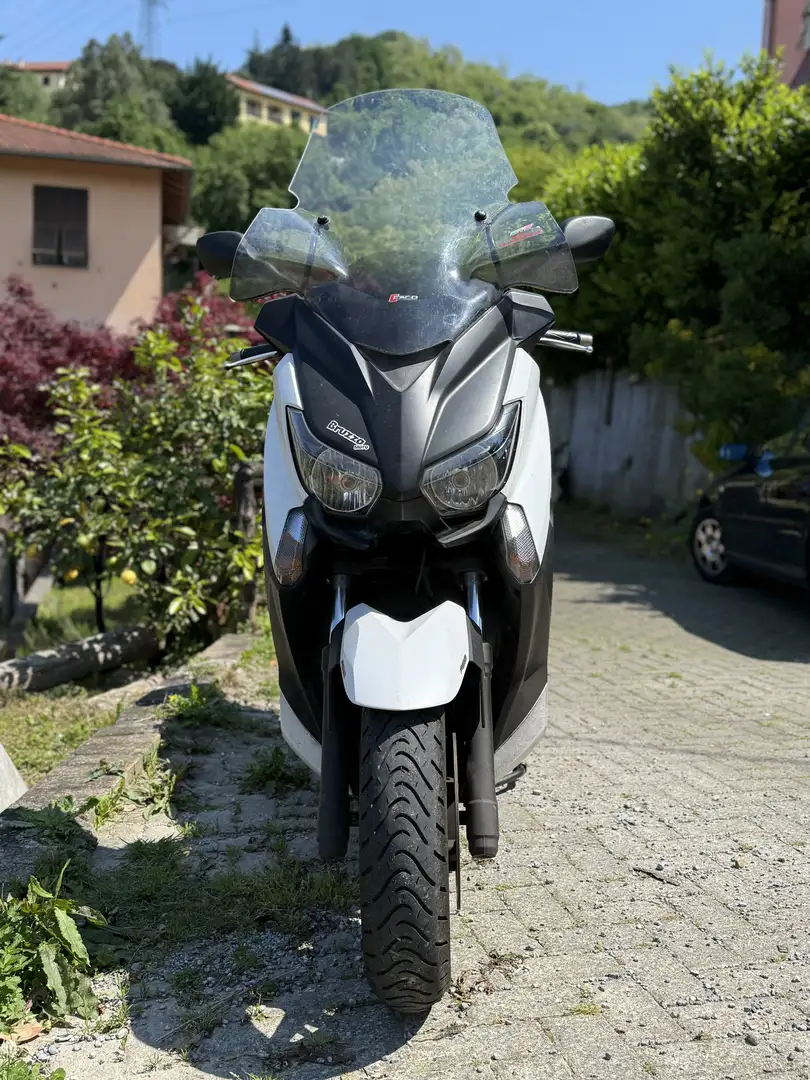 Yamaha X-Max 250 ABS - 1