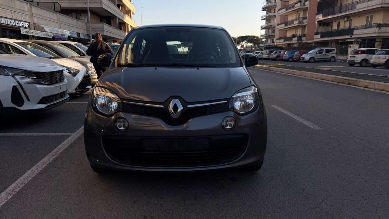 Renault Twingo LIMITEED C.AUTOMATICO PDC BLUETOOTH