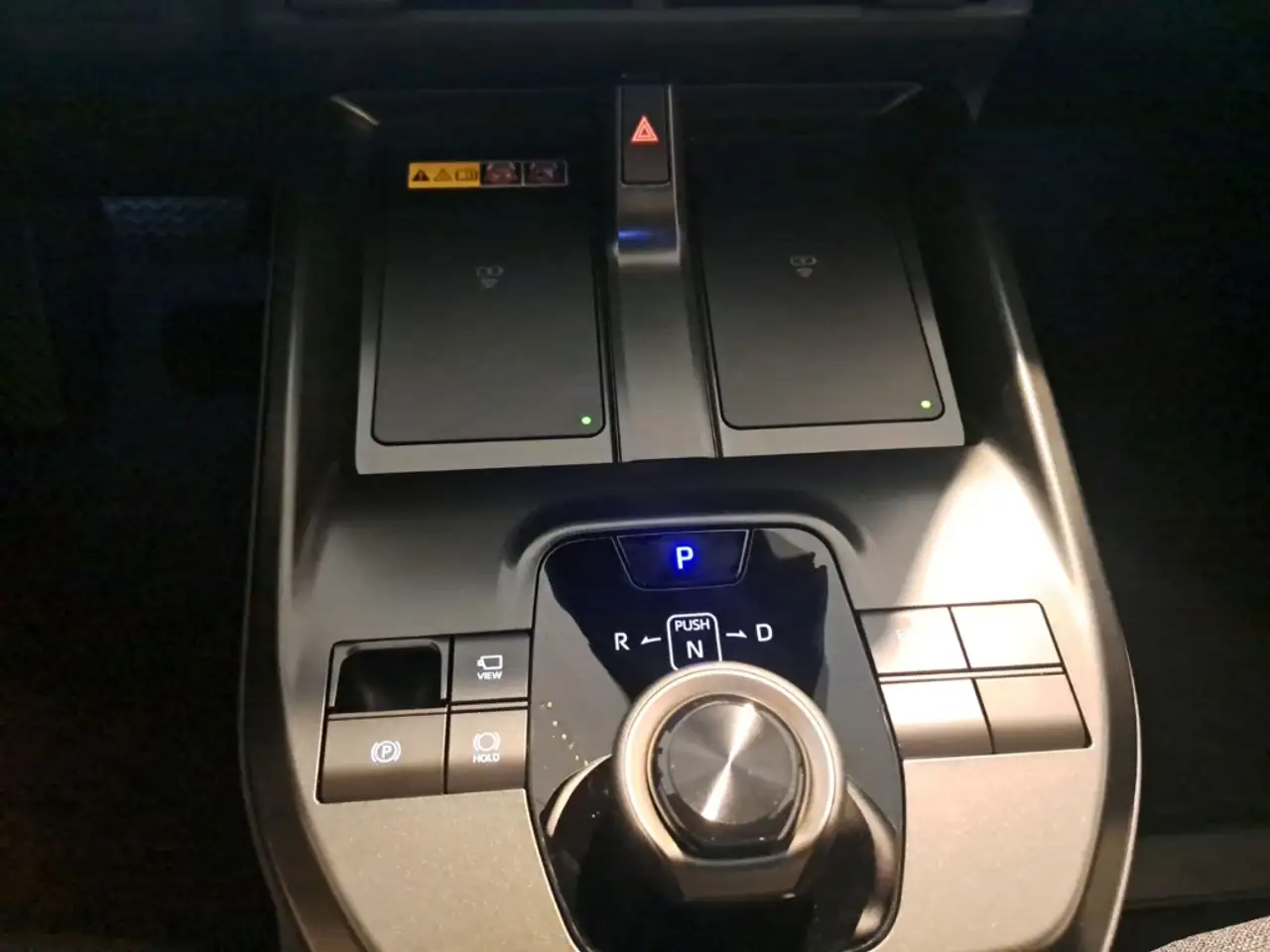 Toyota bZ4X Facelift 2026 Teamplayer Elektromotor 165 kW / 73 14