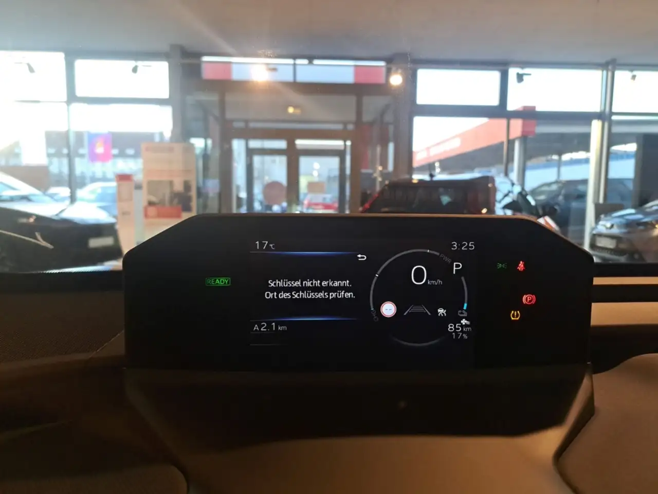 Toyota bZ4X Facelift 2026 Teamplayer Elektromotor 165 kW / 73 12