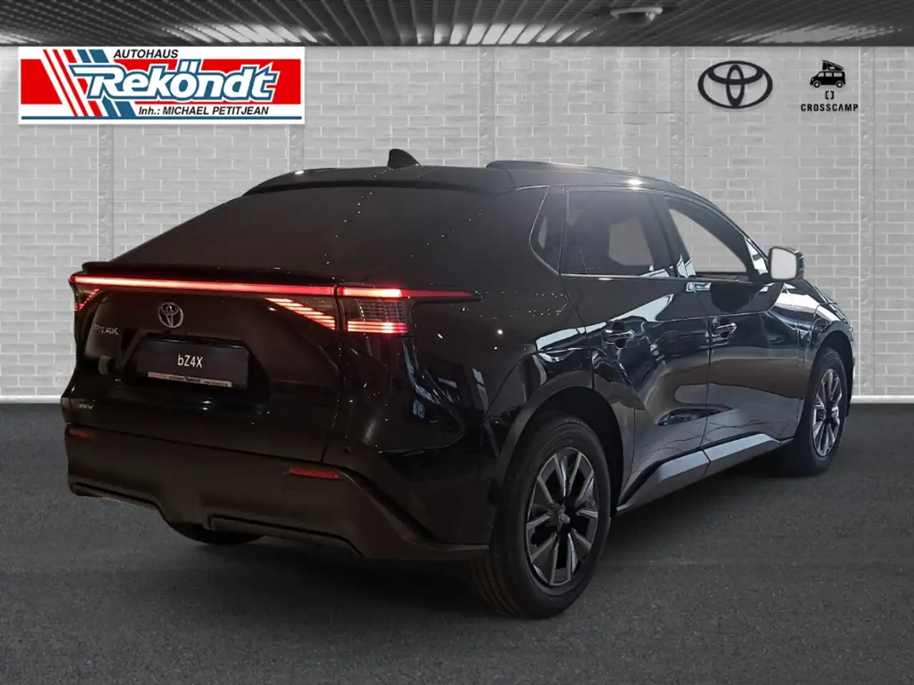 Toyota bZ4X Facelift 2026 Teamplayer Elektromotor 165 kW / 73 2