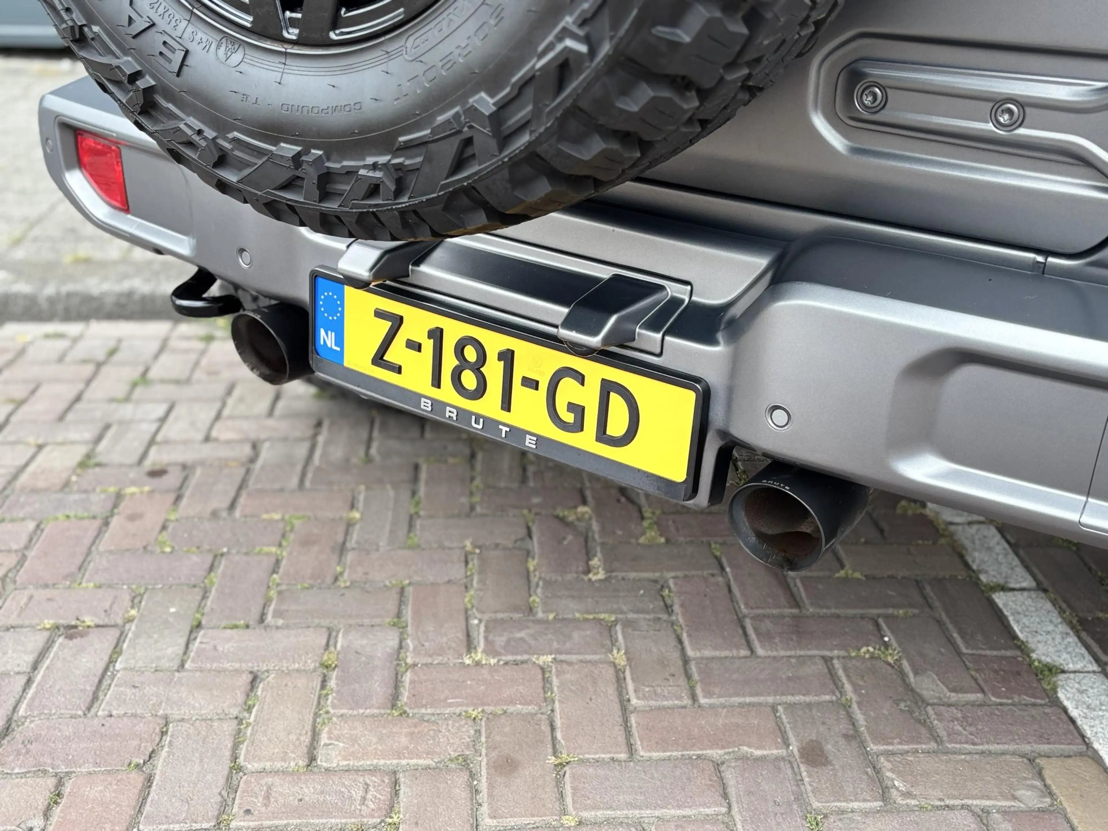 Jeep Wrangler BRUTE Sahara 4xe 380 | Lift kit | 20" | Verwarmde — photo 18