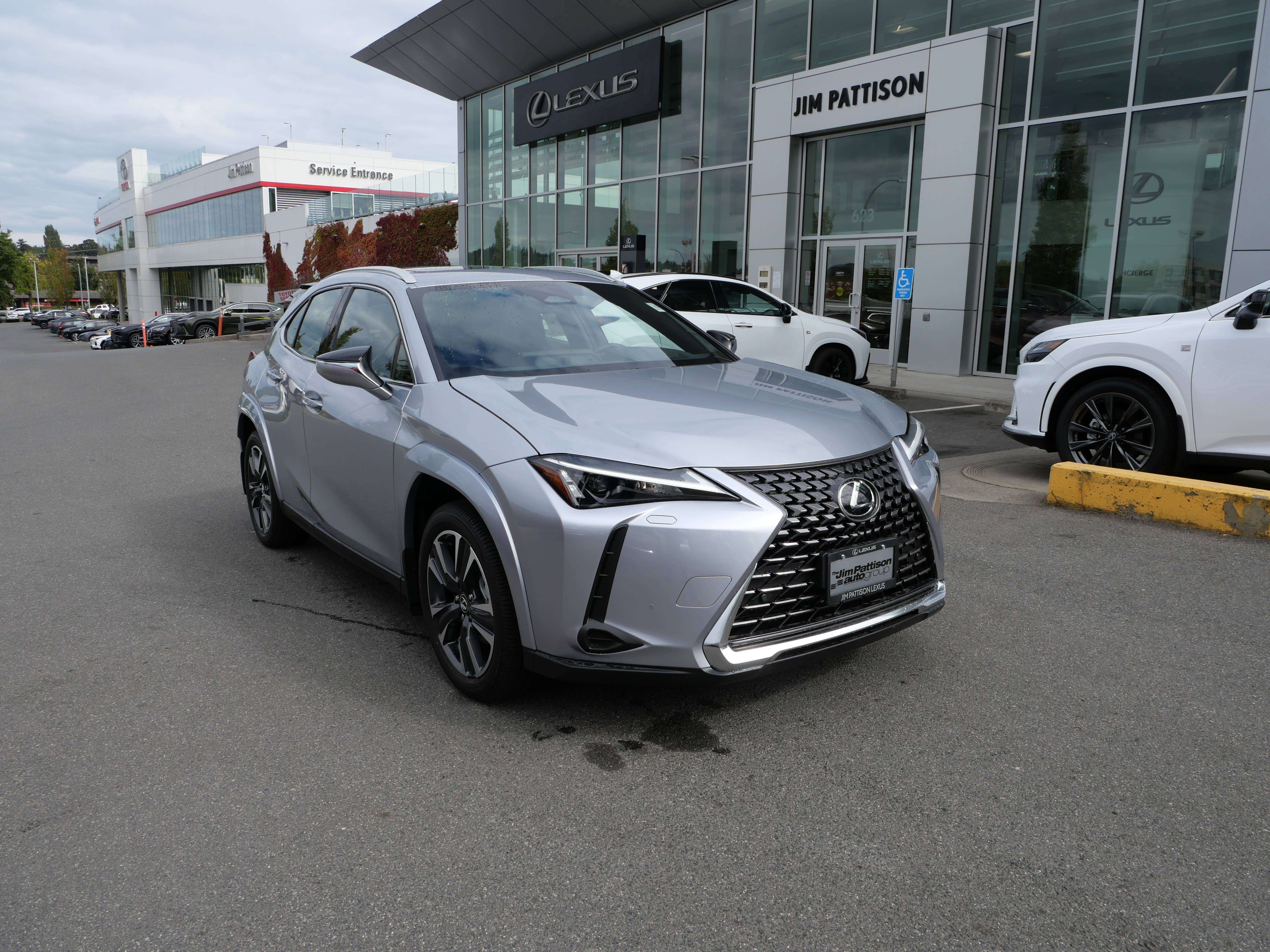 2026 Lexus UX Hybrid 300h Luxury AWD