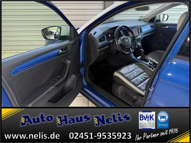 Volkswagen T-Roc view 7