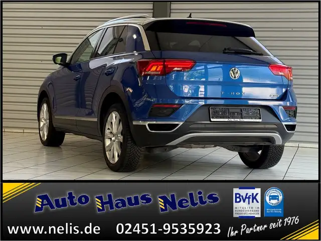 Volkswagen T-Roc view 5
