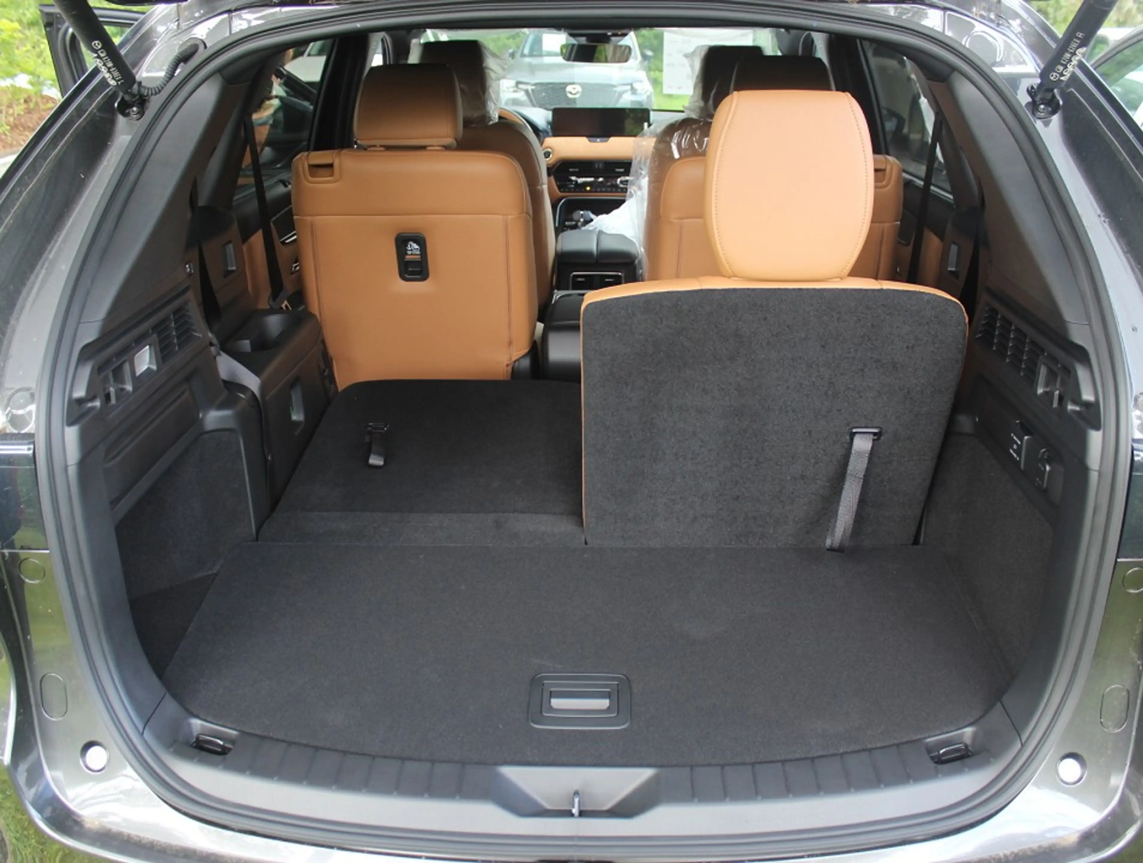 Mazda CX-80 2026 D-254 AWD AT Homura Plus TLOP 6-Sitzer *Sofor — photo 9
