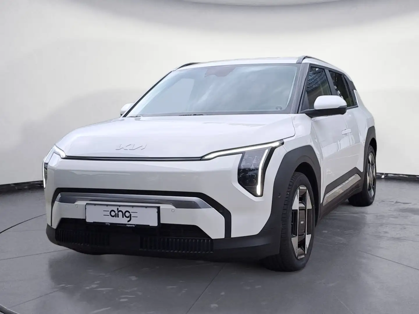 Kia EV3 58.3 EARTH DWP/WIC/UPG/19Z KIA JETTINGEN Белый - 2
