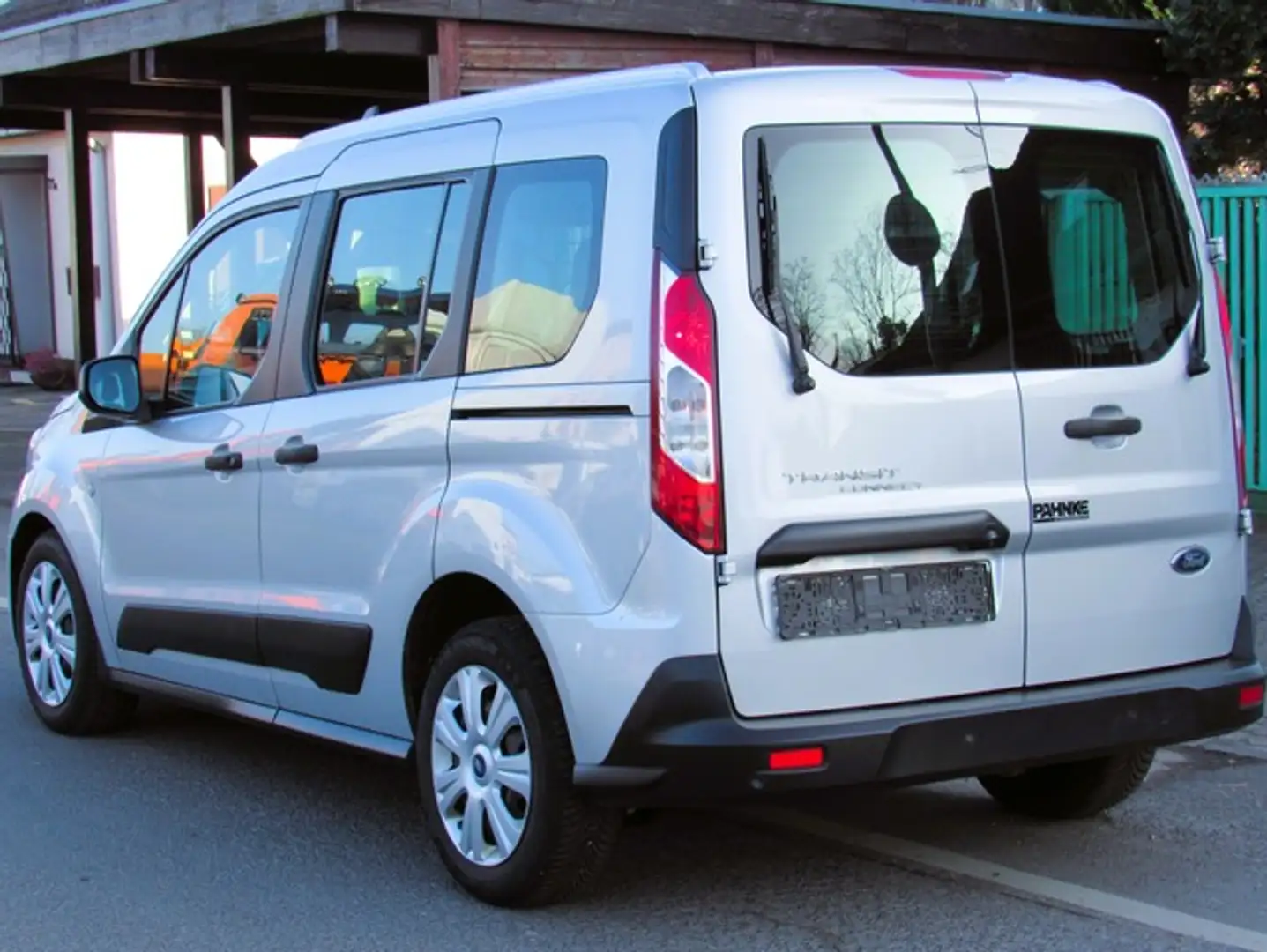 Ford Transit Connect 5Sitze AUTOM Navi Klima PDC 1.HD Silber - 2