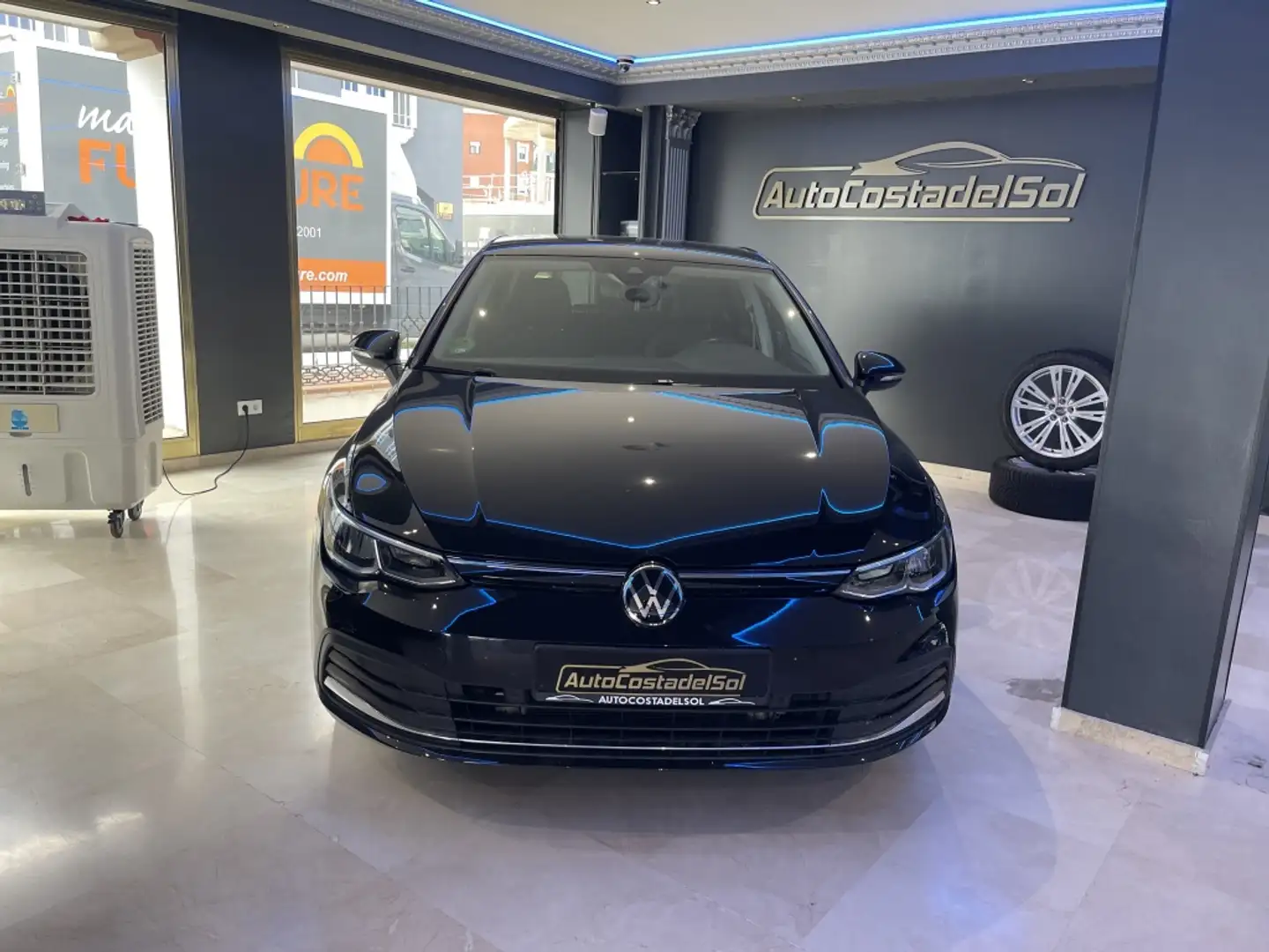 Volkswagen Golf 2.0TDI Life DSG 110kW Negro - 1