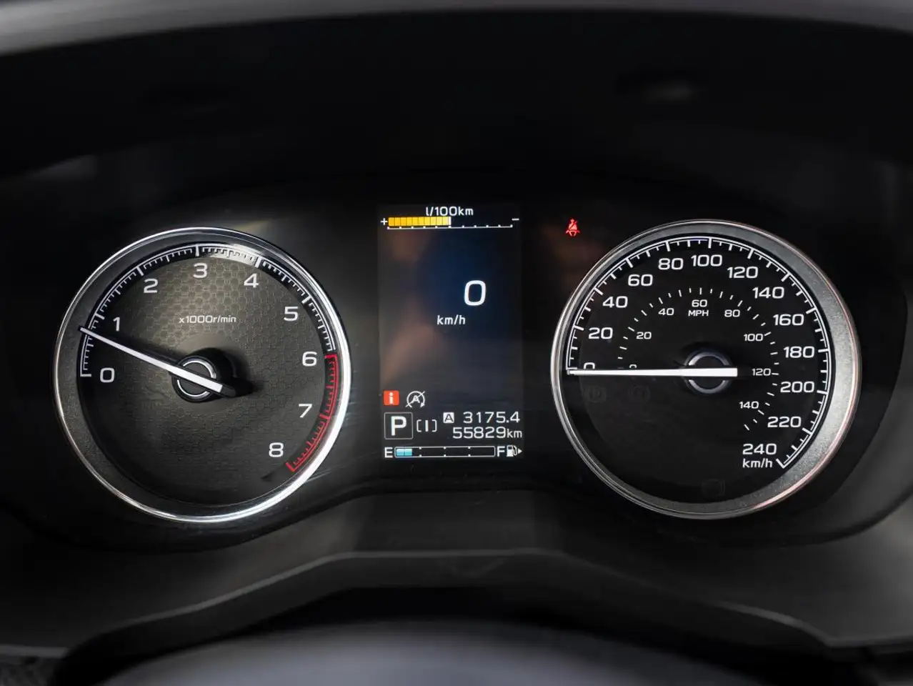 Subaru Forester снимка Subaru Forester