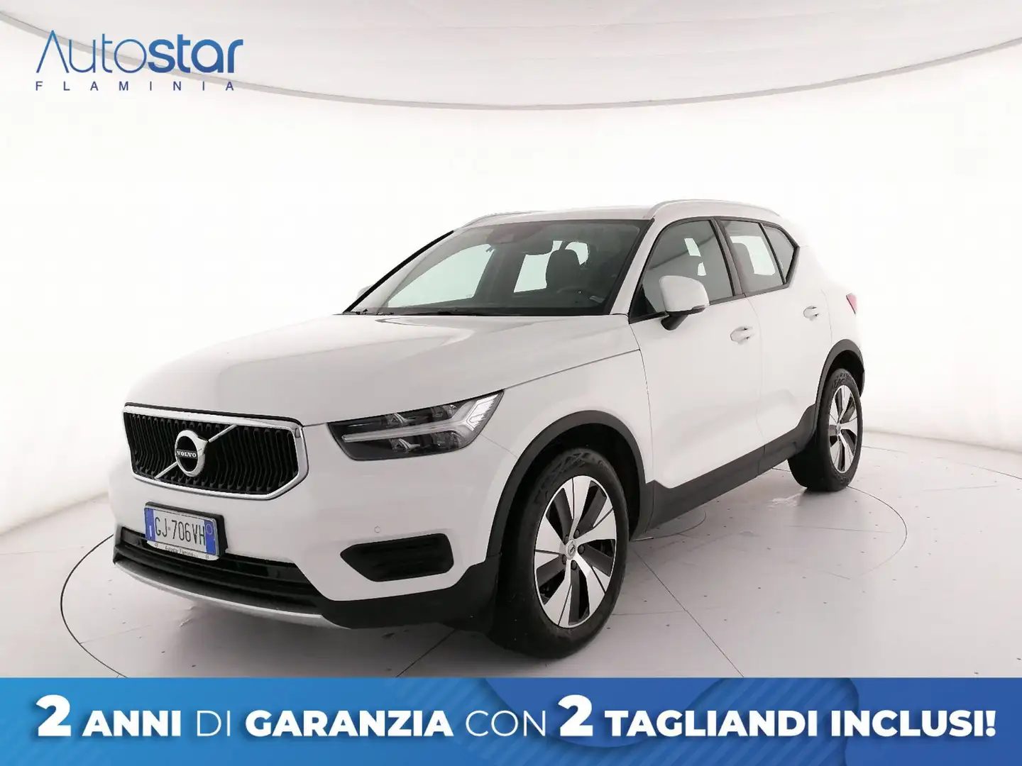 Volvo XC40 1.5 t2 Momentum auto my21 Blanc - 1