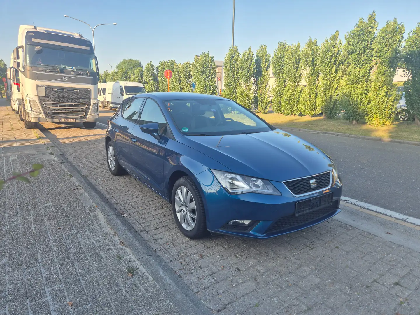 SEAT Leon 1.2 TSI - Airco + Keuring - Gekeurd voor verkoop Bleu - 1