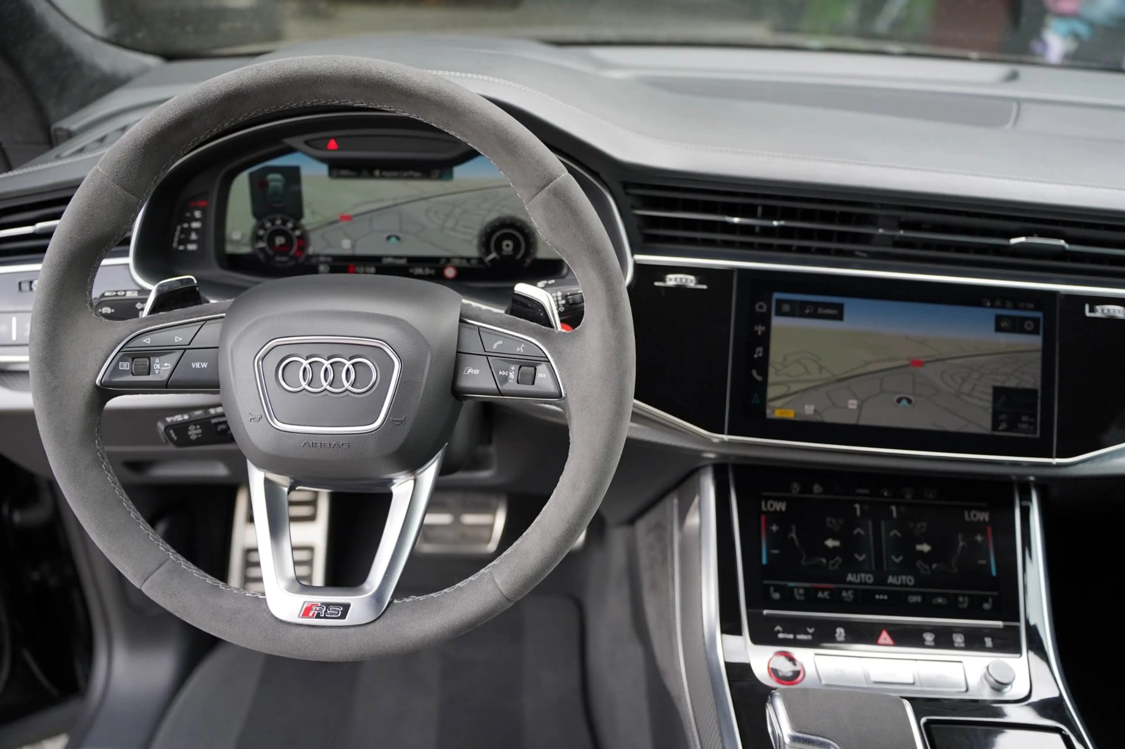 Audi RS Q8 4.0 TFSI Q8 quattro Pano Ceramic Leder B&O 360Cam — photo 7
