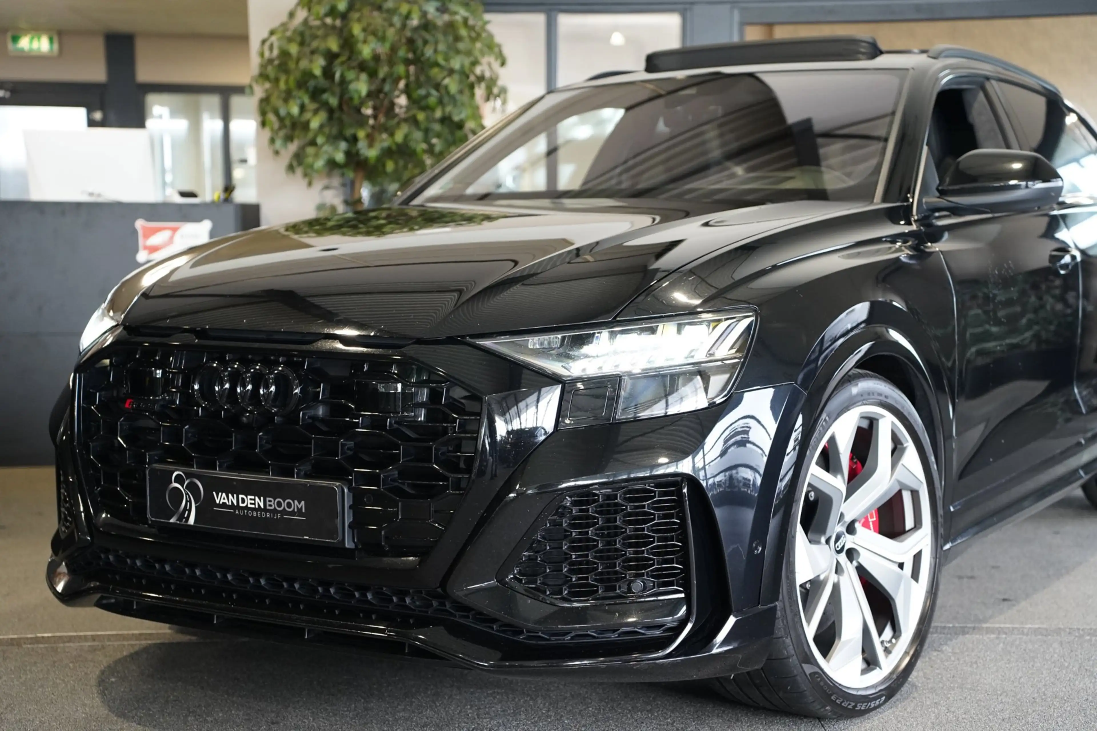 Audi RS Q8 4.0 TFSI Q8 quattro Pano Ceramic Leder B&O 360Cam — photo 13