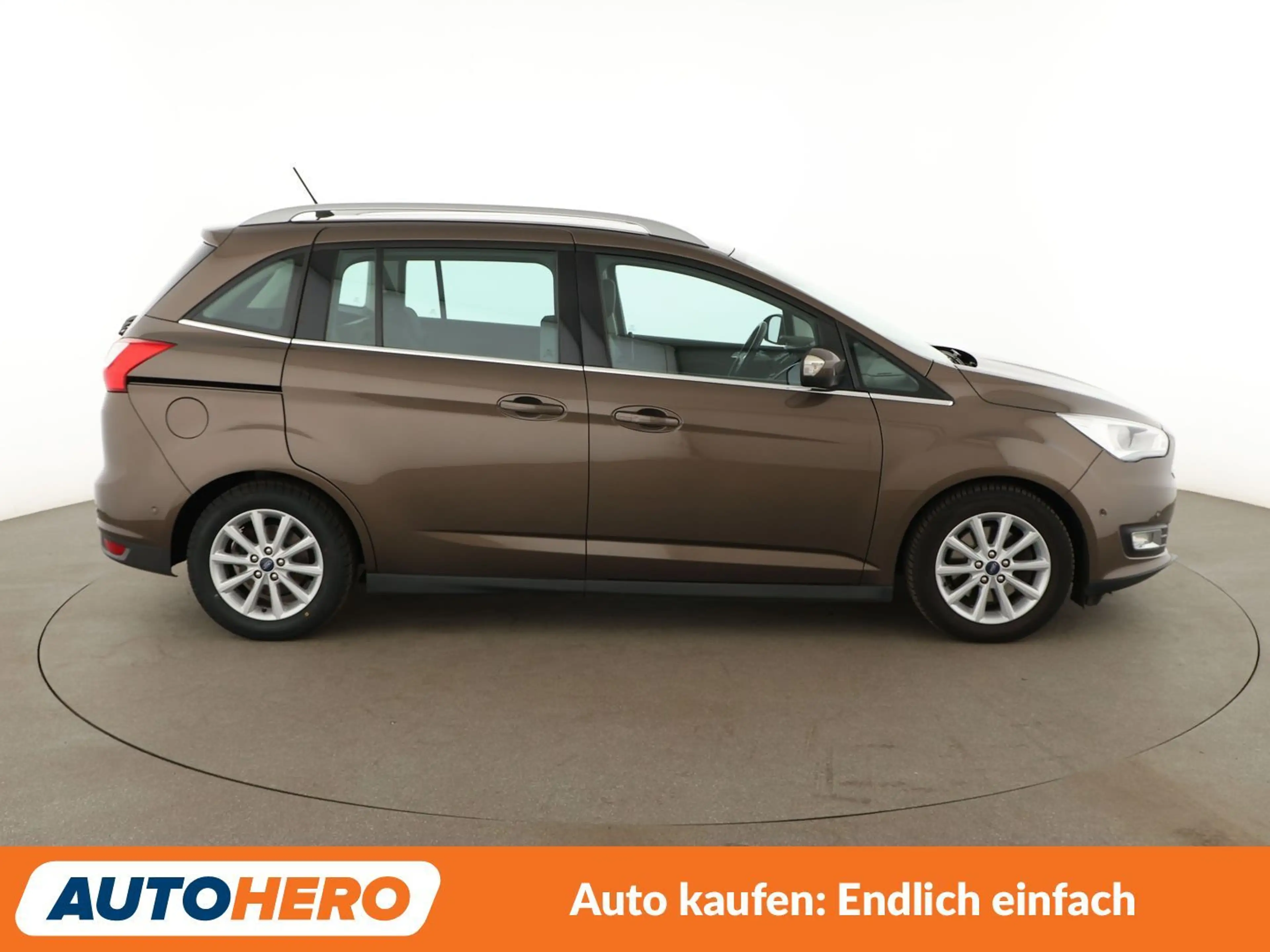 Ford Grand C-Max 1.0 EcoBoost Titanium*NAVI*CAM*PDC*SHZ*KLIMA* — photo 7