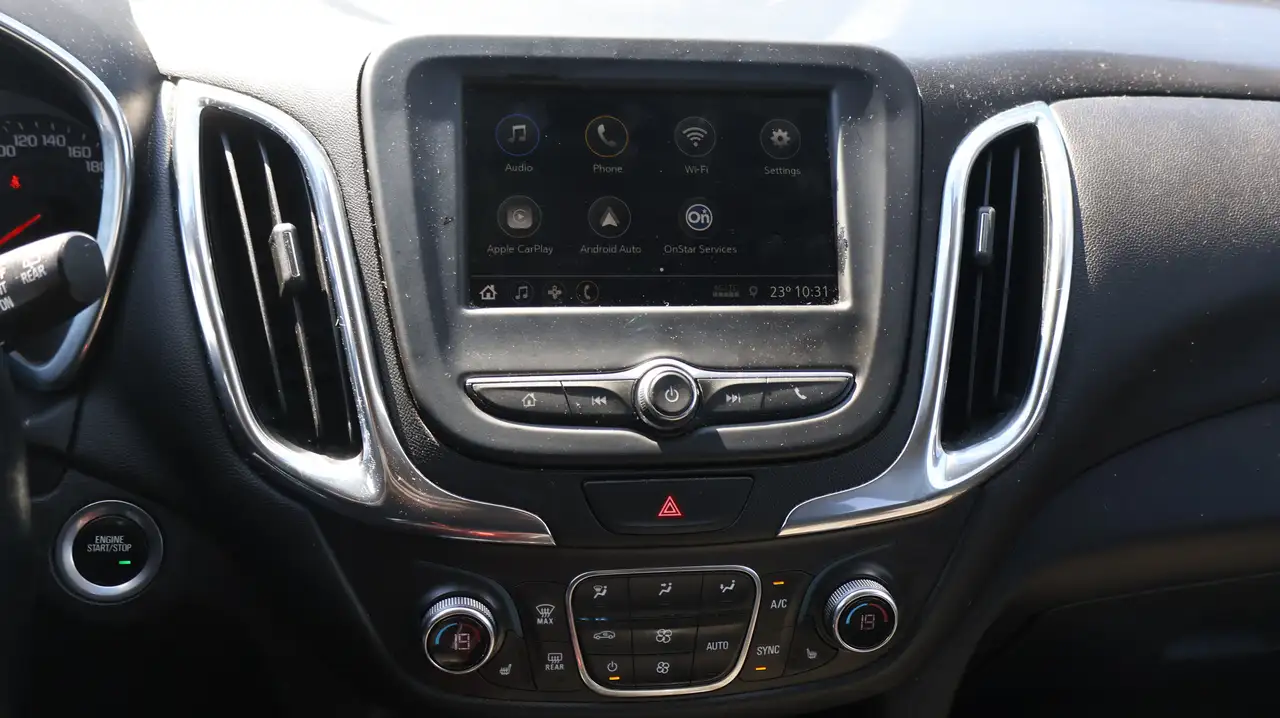 Chevrolet Equinox photo Chevrolet Equinox
