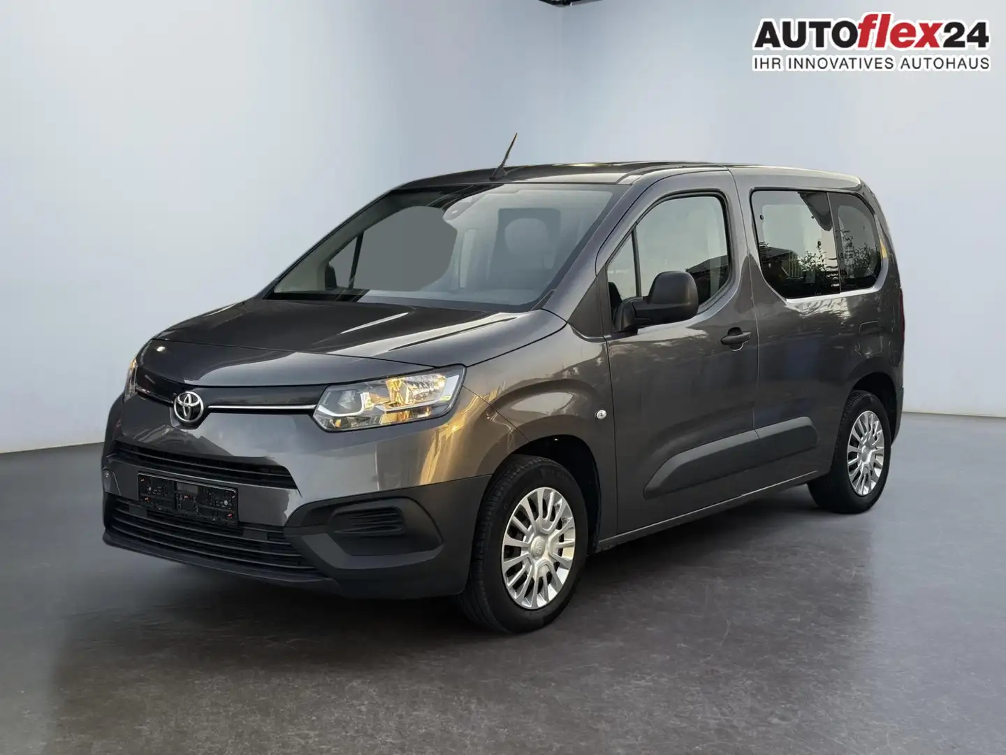 Toyota Proace City Verso 1.2 L1 Combi S/S 81 kW (110 PS), Sch... Gri - 2