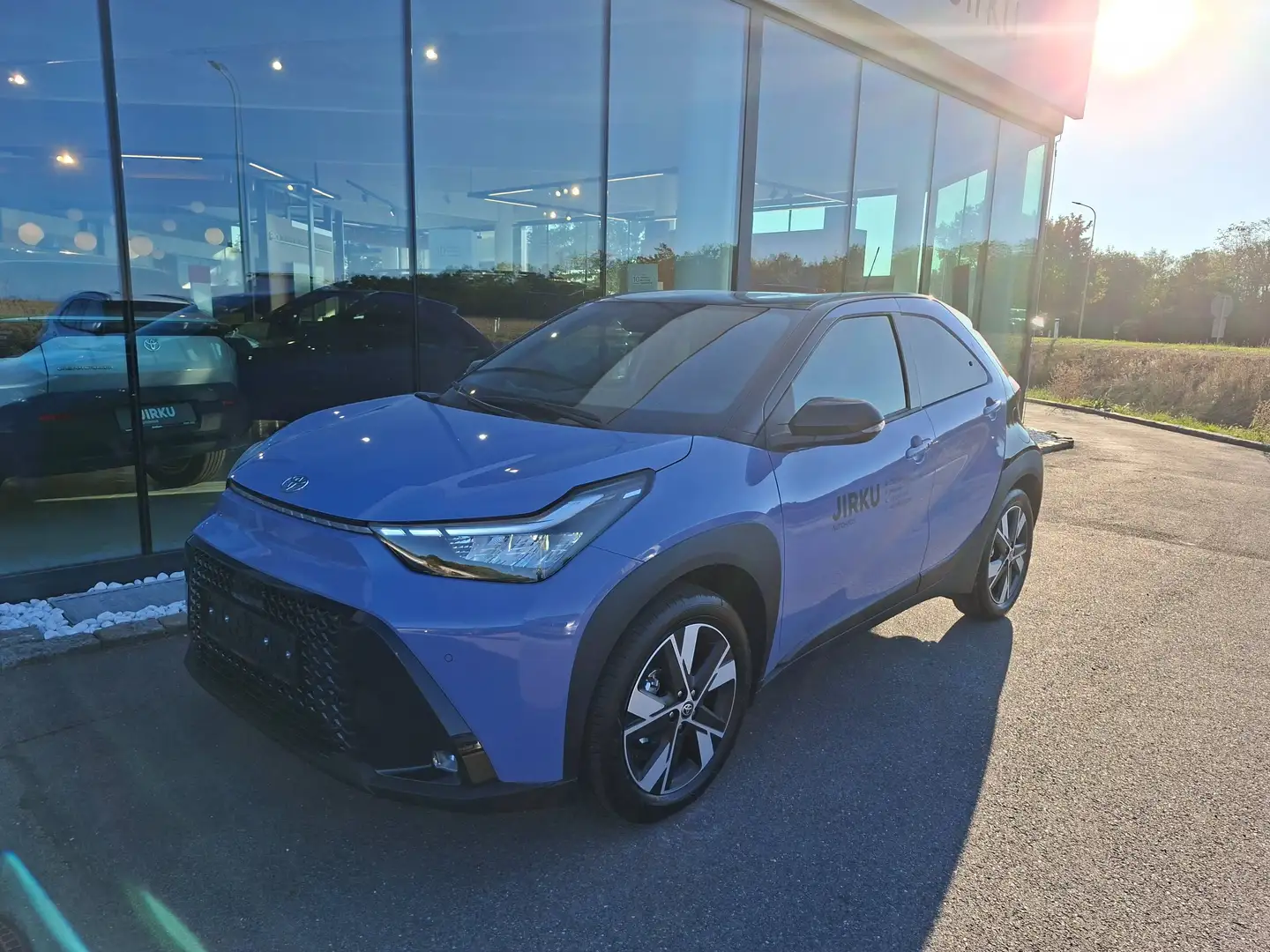 Toyota Aygo X Hybrid 1,5 VVT-i Aut. Teamplayer Technik-Paket! - 1