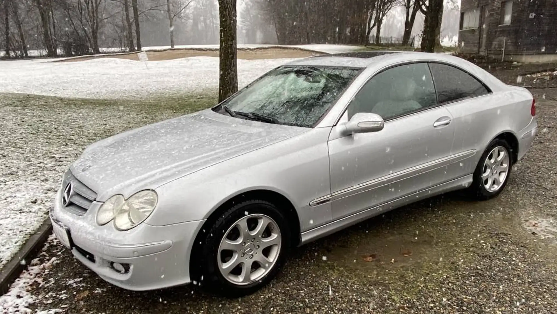 Mercedes-Benz CLK 220 CDI Elegance Automatik Plateado - 1