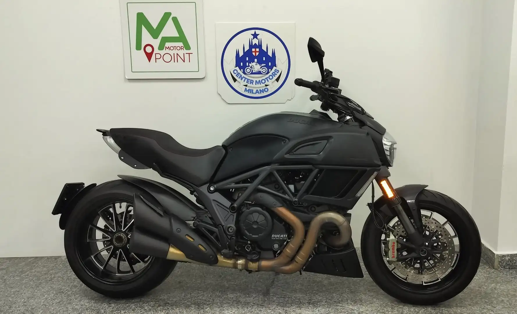 Ducati Diavel Nero - 1