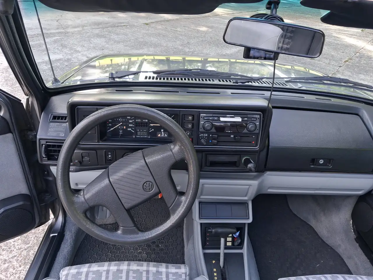 Volkswagen Golf 1 cabrio PERFECTE STAAT,KOPEN of RUILEN VW AU, foto 12
